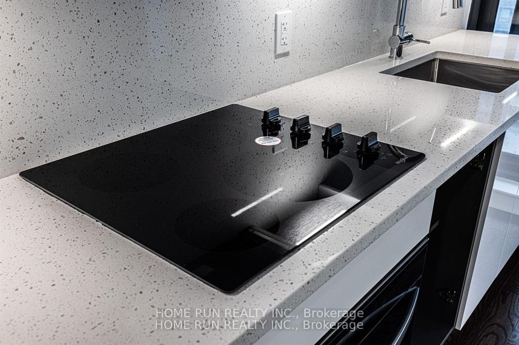 Photo 6 of Unit 611, 180 George Street, Ottawa, Lower Town/Byward Market — HOMEH