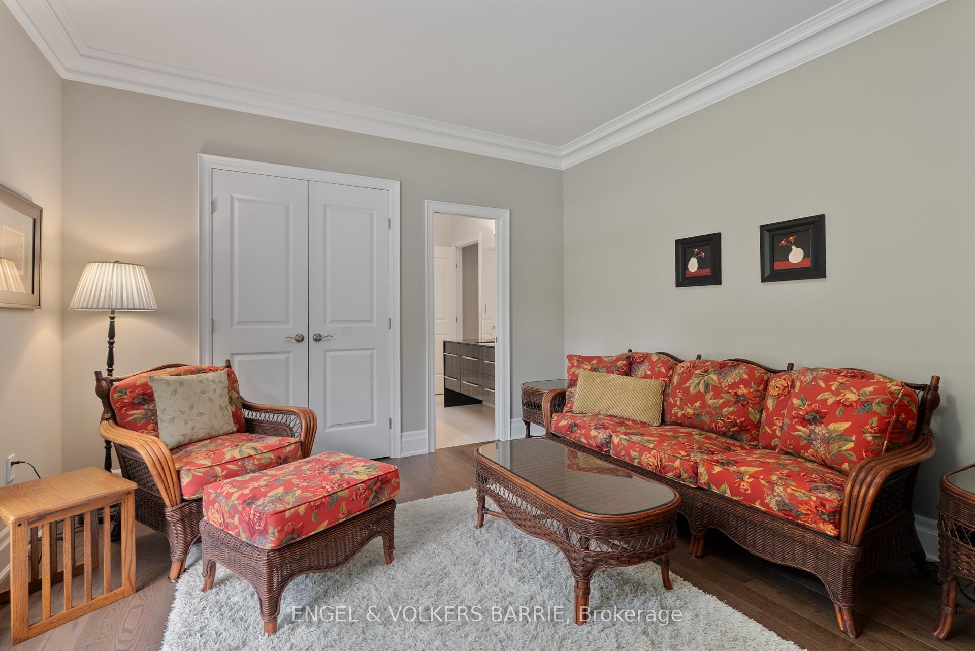 Photo 20 of 7 Gallagher Crescent, Springwater, Midhurst — HOMEH