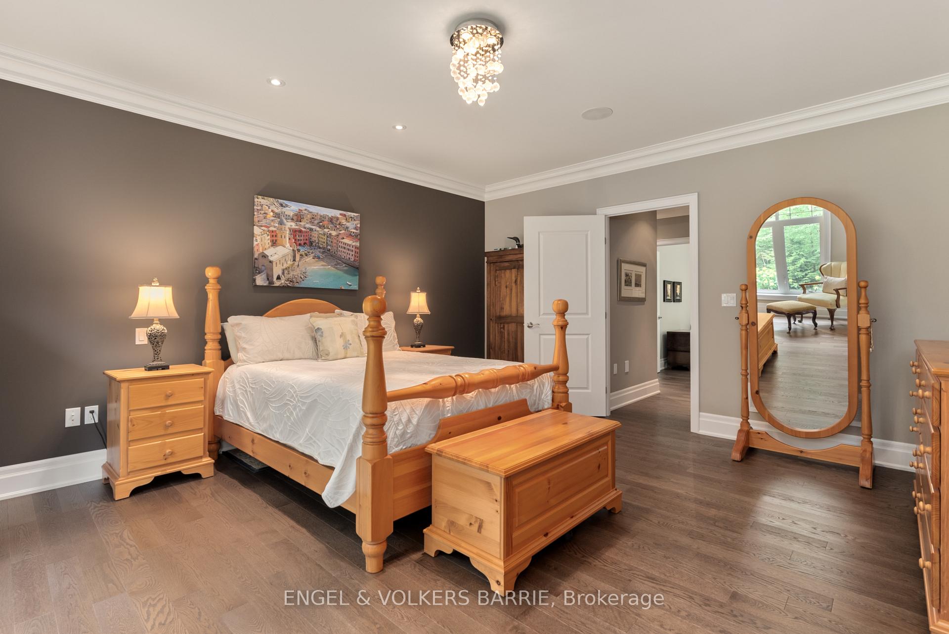 Photo 24 of 7 Gallagher Crescent, Springwater, Midhurst — HOMEH