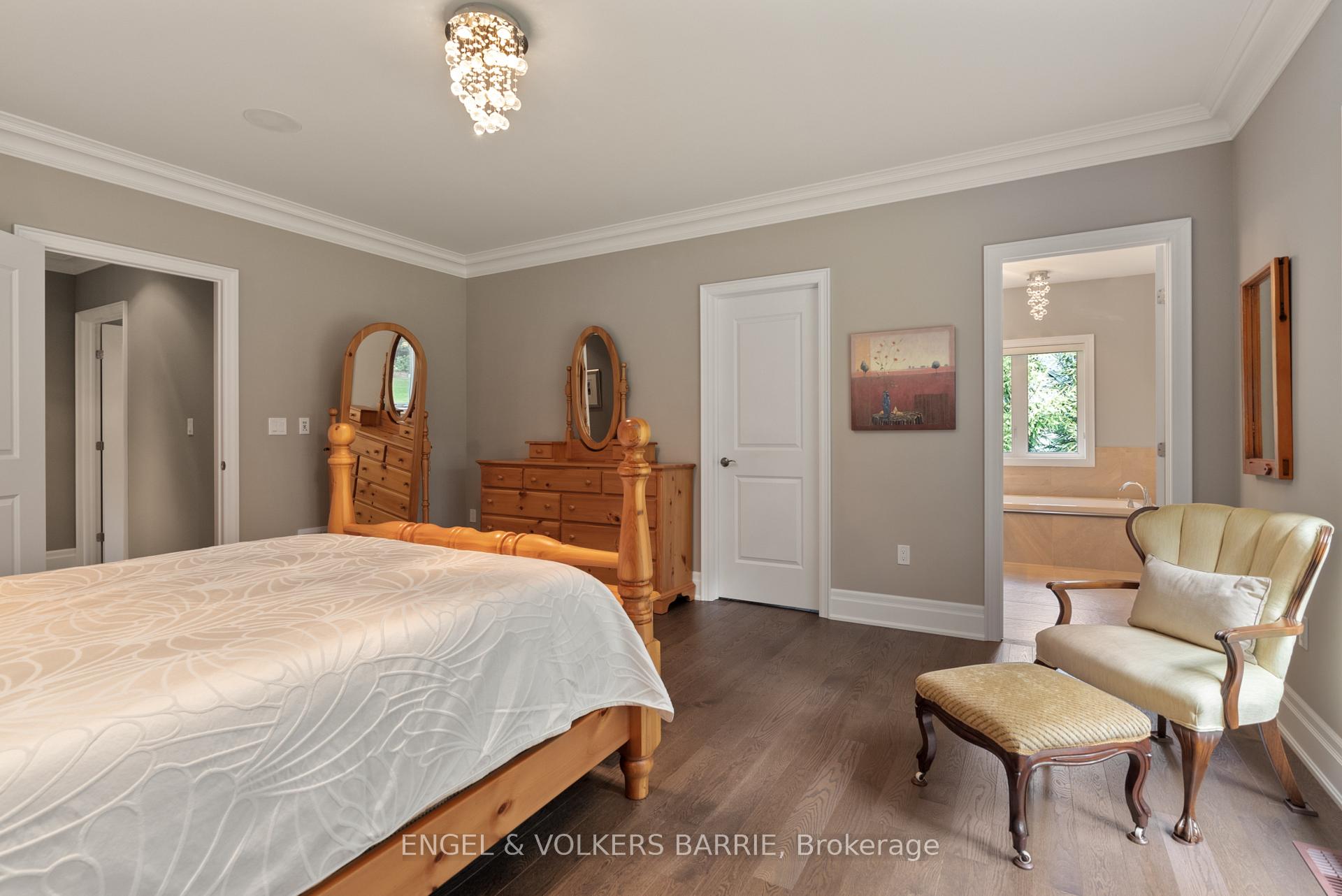 Photo 26 of 7 Gallagher Crescent, Springwater, Midhurst — HOMEH