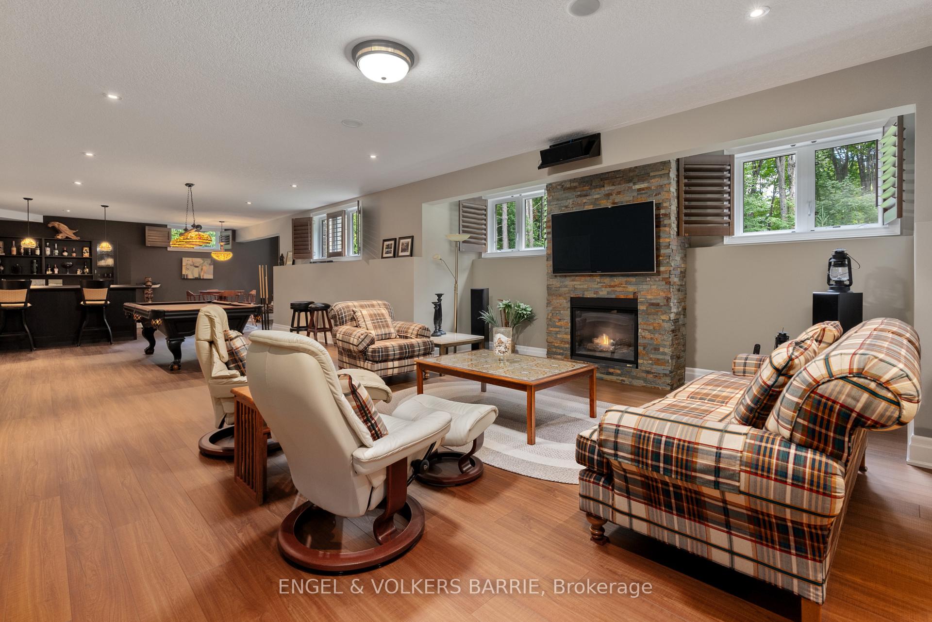 Photo 31 of 7 Gallagher Crescent, Springwater, Midhurst — HOMEH