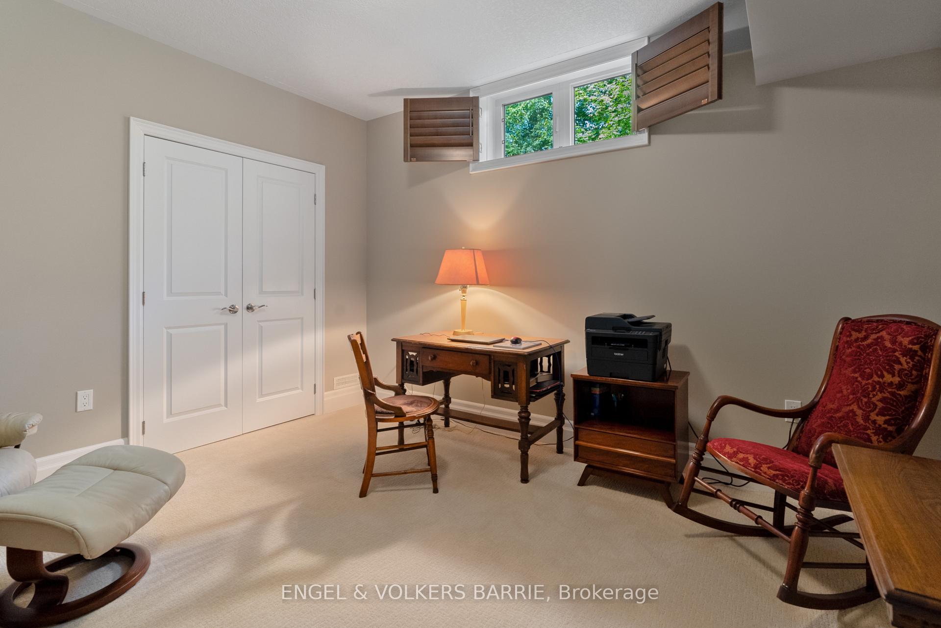 Photo 37 of 7 Gallagher Crescent, Springwater, Midhurst — HOMEH