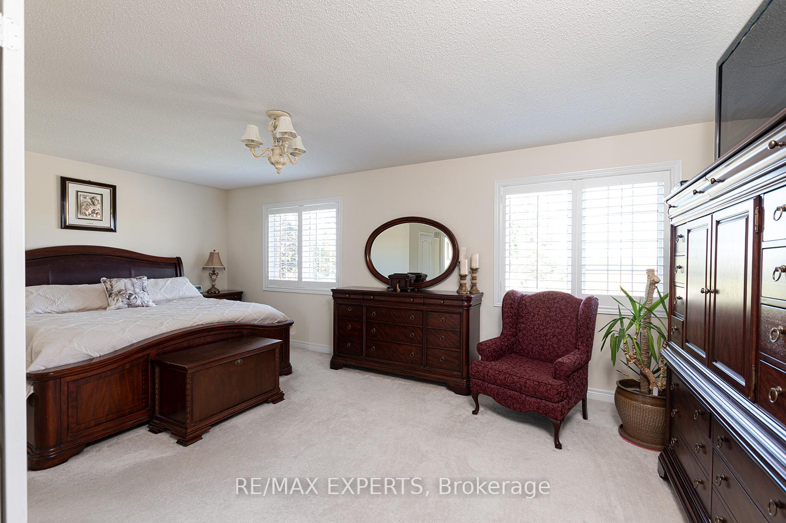 Photo 34 of 34 Laurentide Crescent, Brampton, Vales of Castlemore North — HOMEH