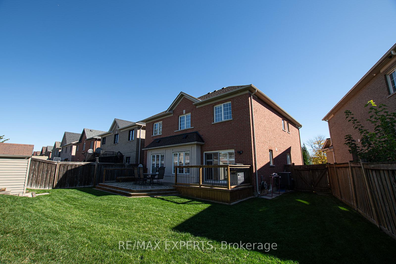 Photo 43 of 34 Laurentide Crescent, Brampton, Vales of Castlemore North — HOMEH