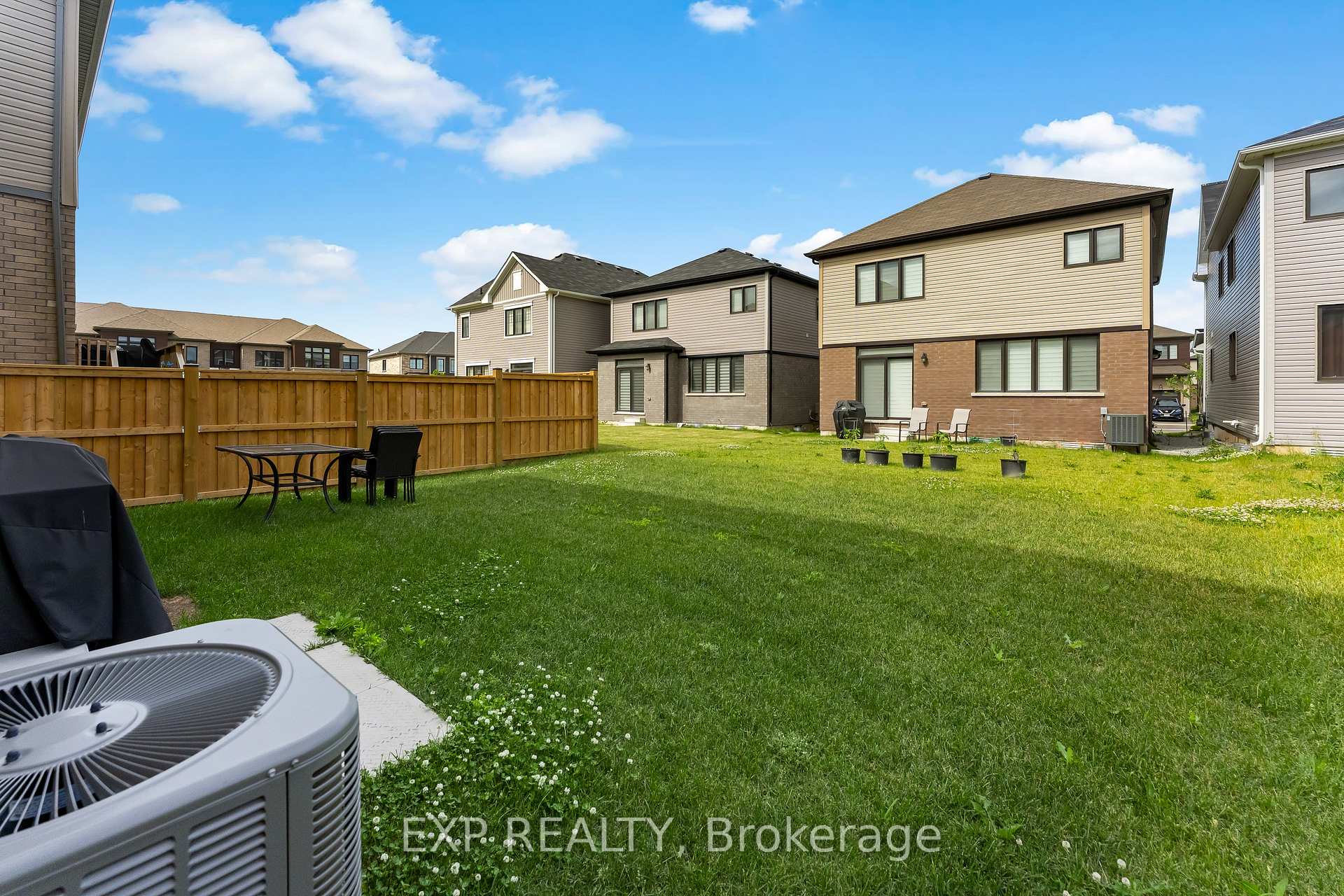 Photo 22 of 65 Ever Sweet Way, Thorold, Rolling Meadows — HOMEH