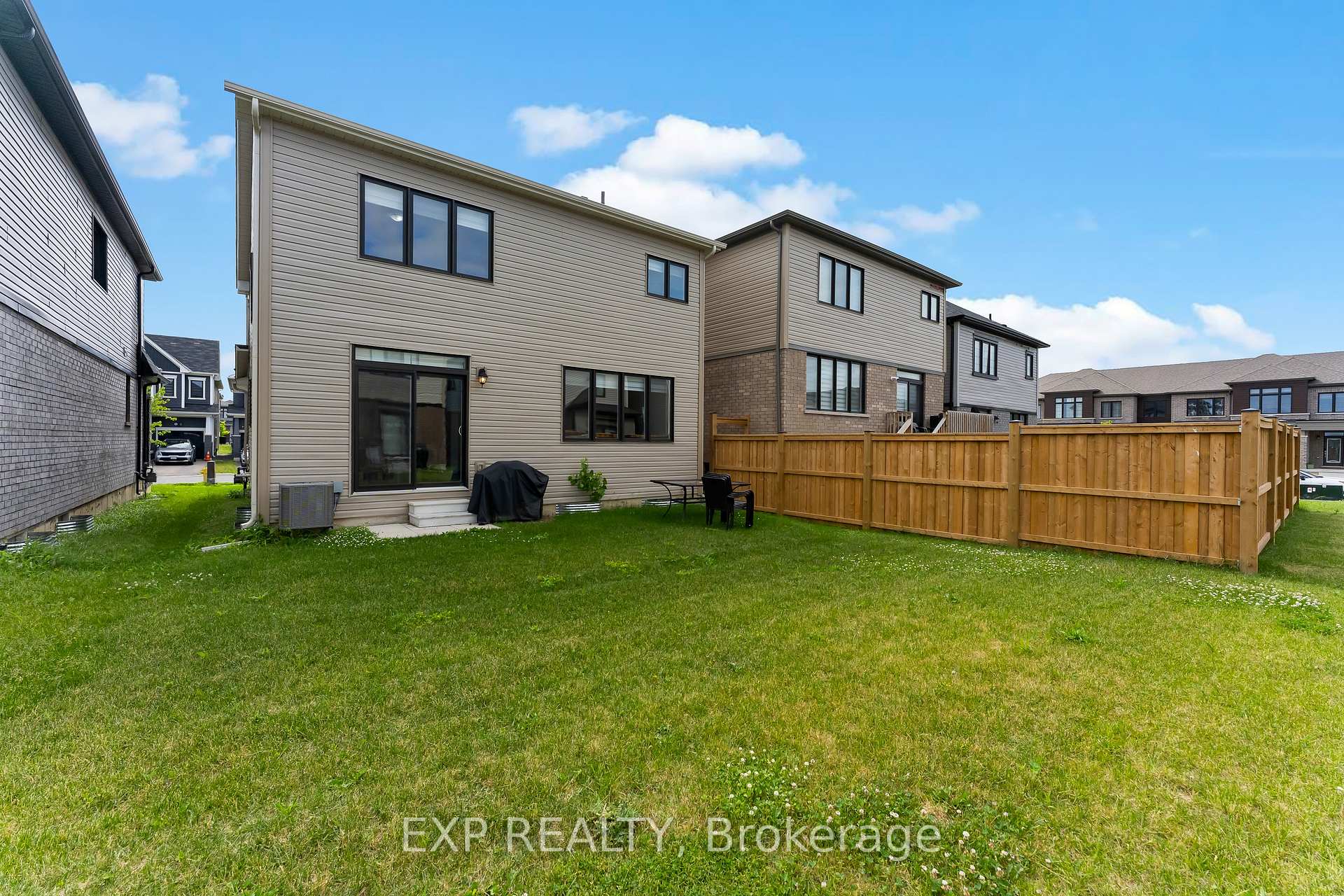 Photo 23 of 65 Ever Sweet Way, Thorold, Rolling Meadows — HOMEH