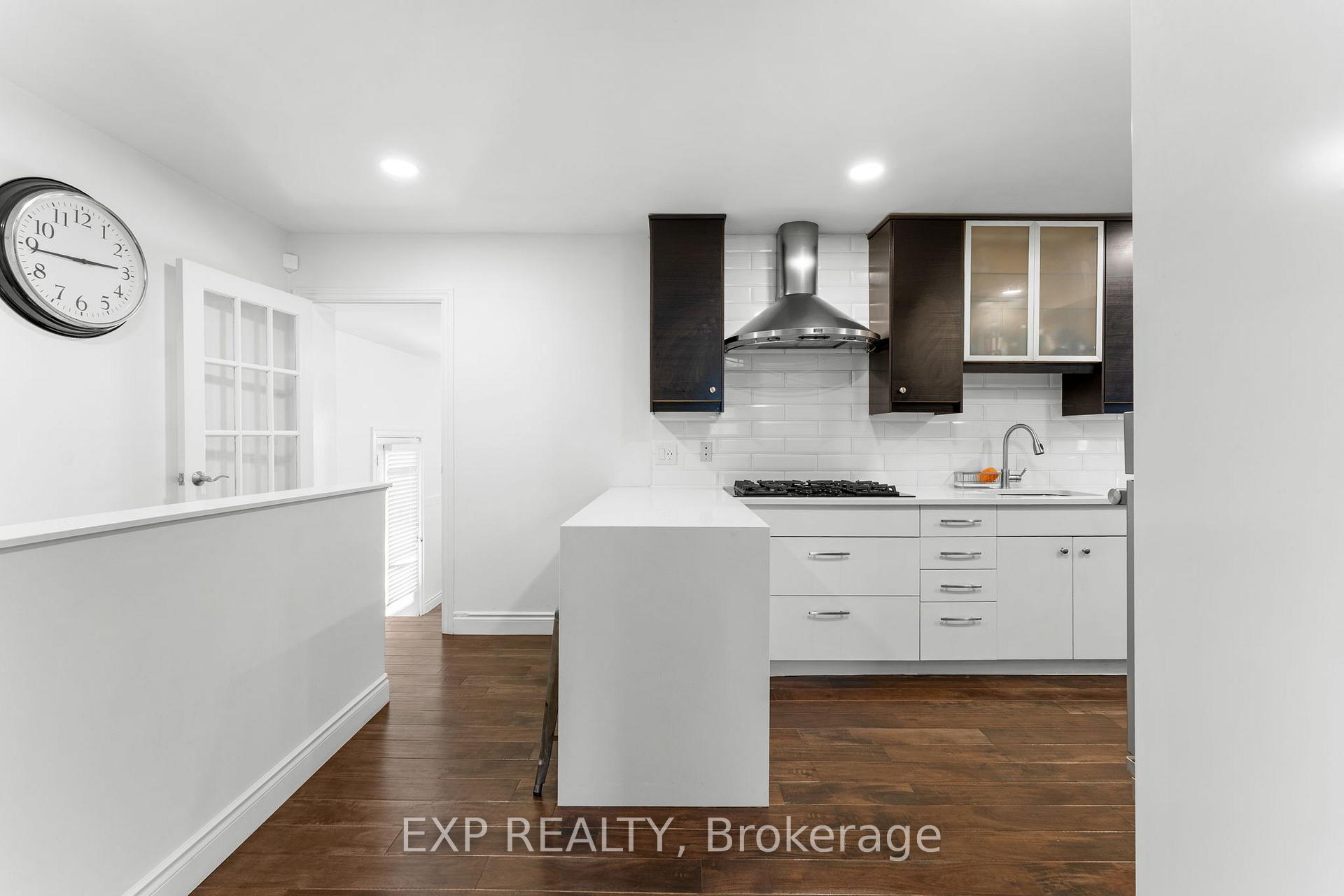 Photo 18 of 20 Malaren Road, Vaughan, Maple — HOMEH