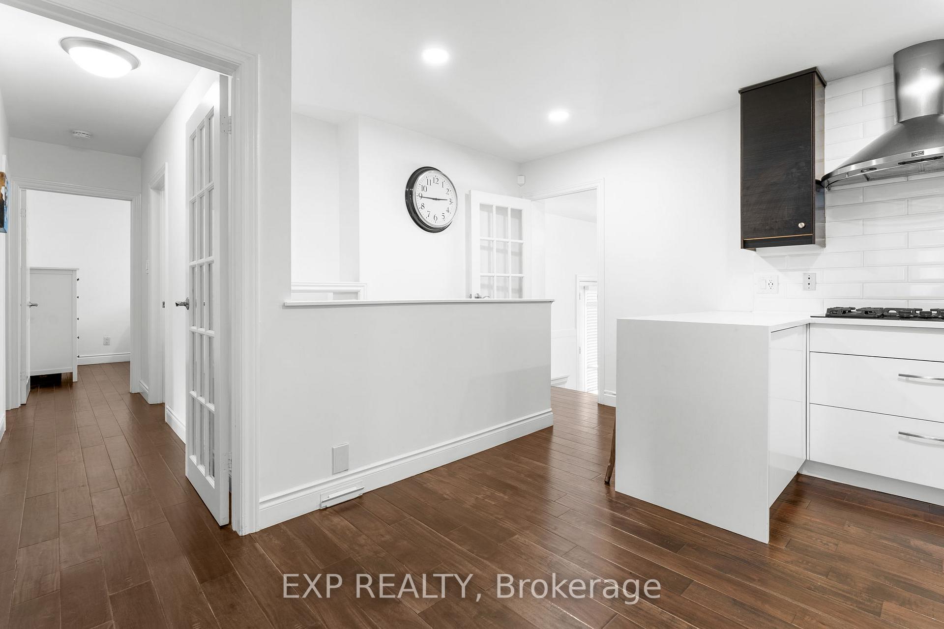 Photo 19 of 20 Malaren Road, Vaughan, Maple — HOMEH