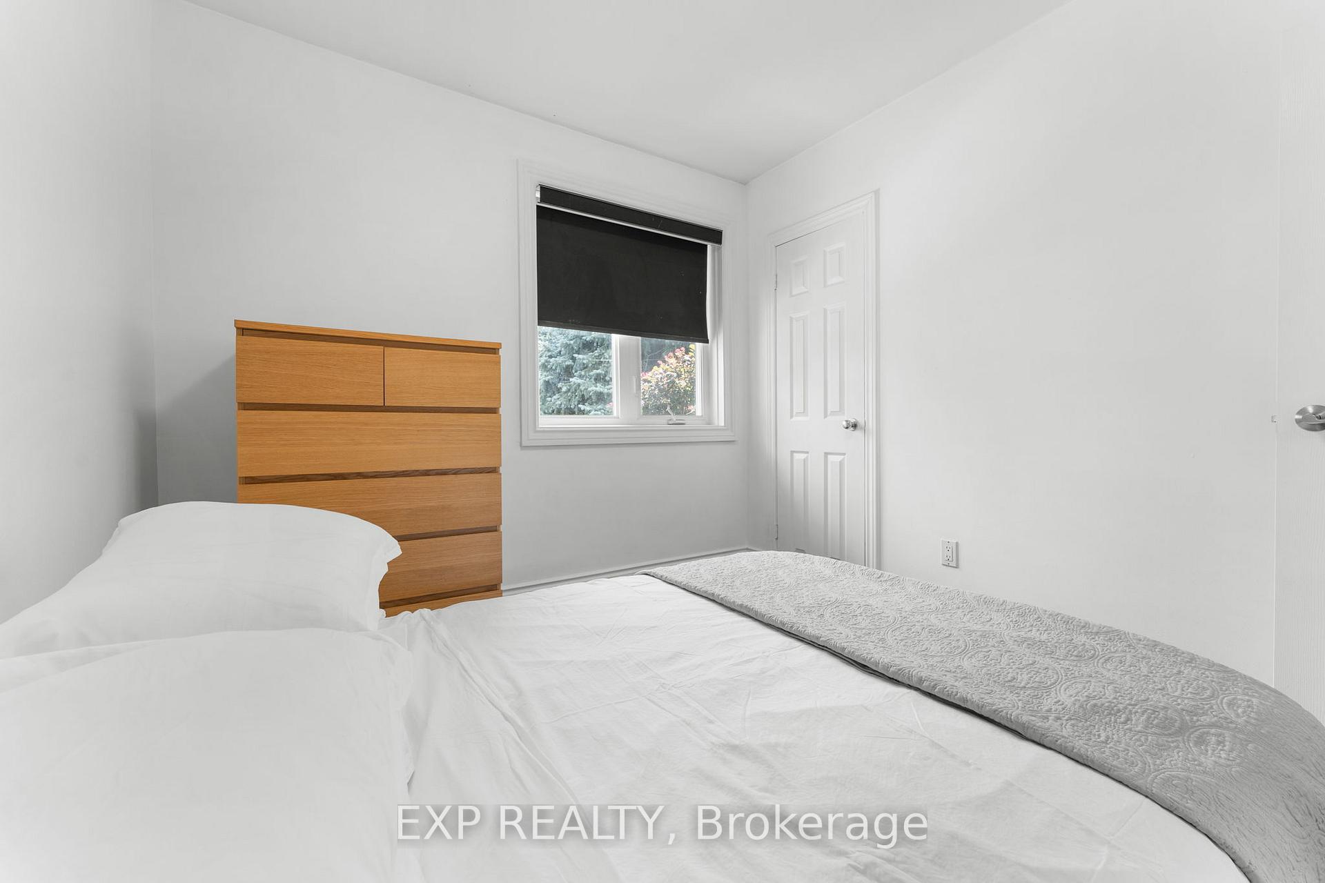 Photo 22 of 20 Malaren Road, Vaughan, Maple — HOMEH