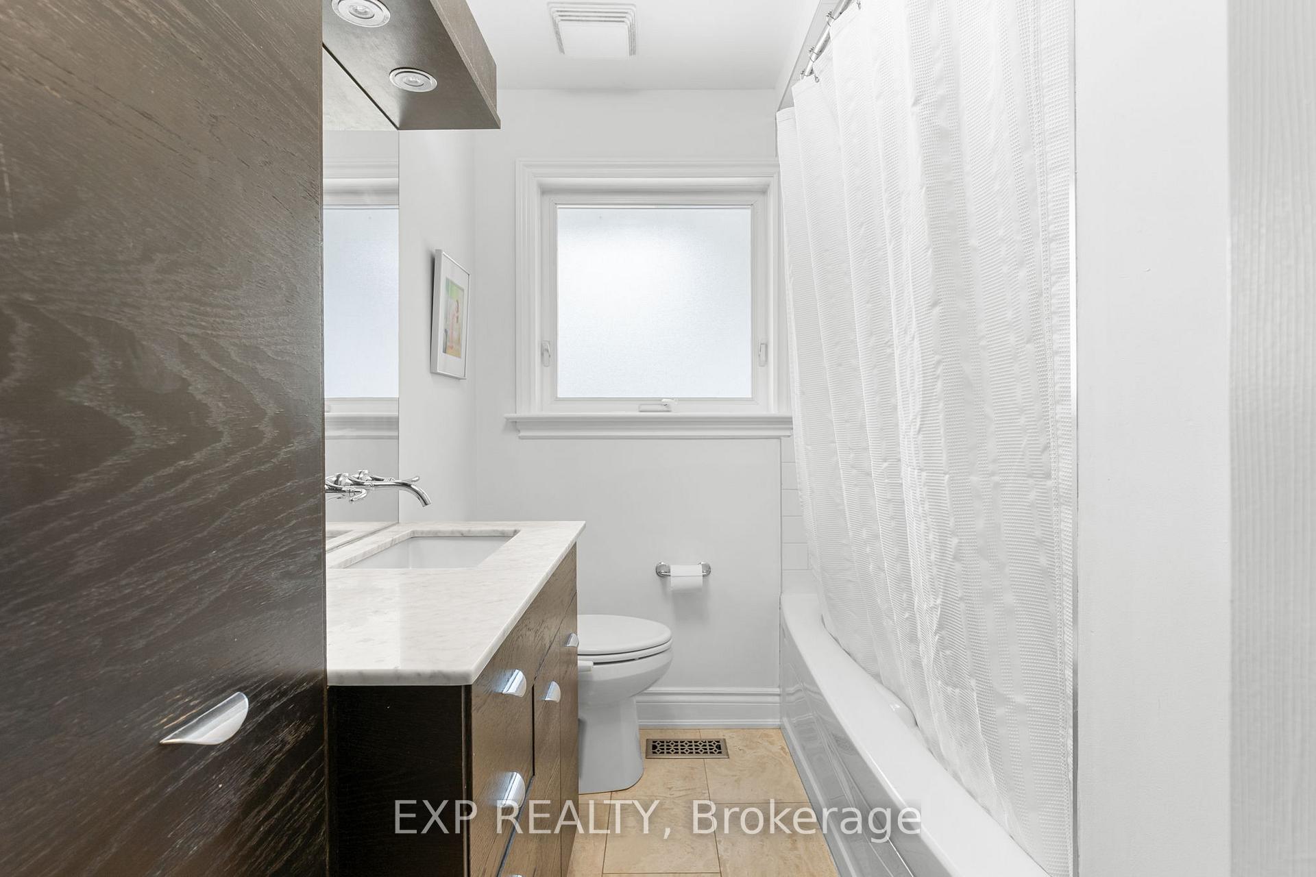 Photo 29 of 20 Malaren Road, Vaughan, Maple — HOMEH
