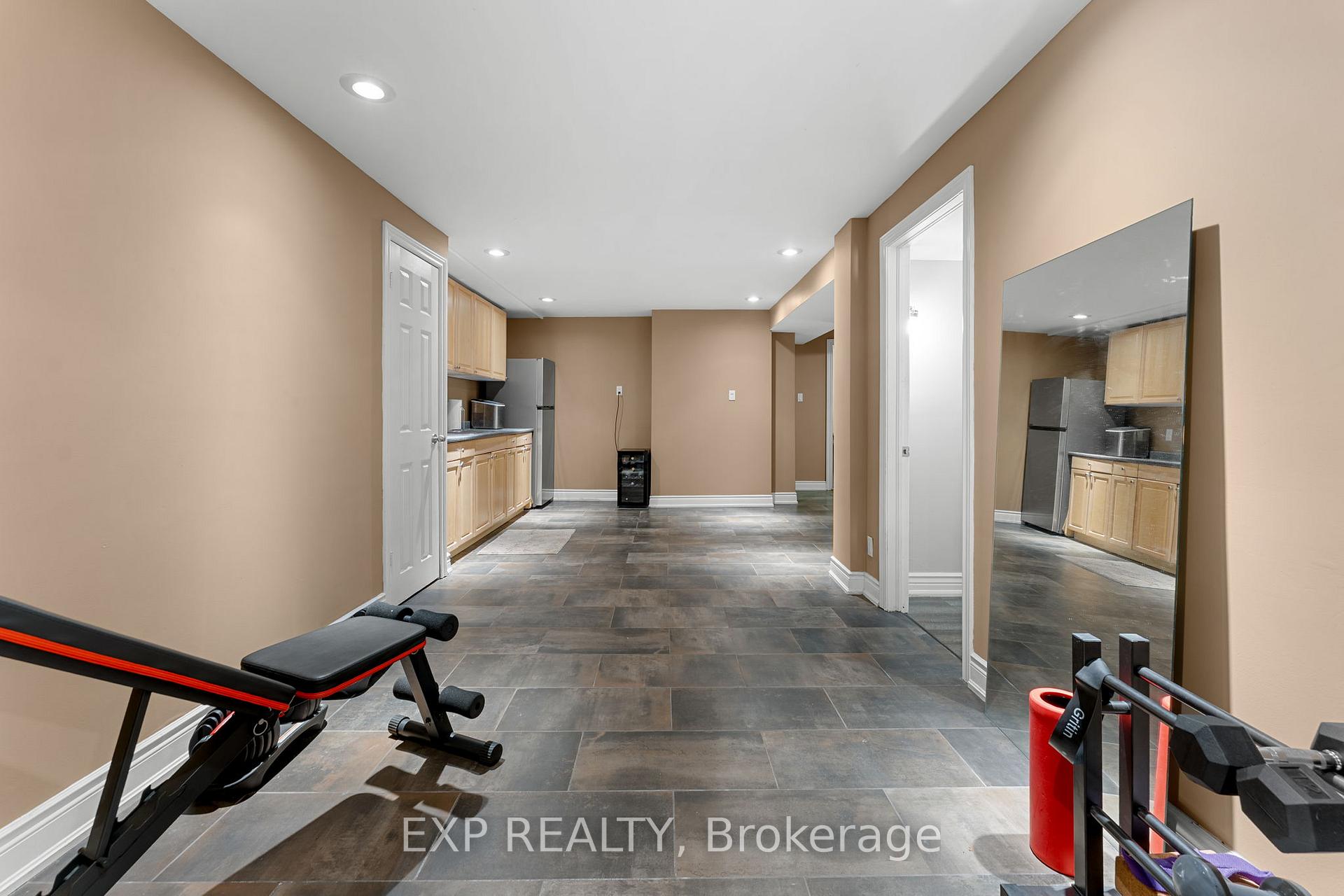 Photo 41 of 20 Malaren Road, Vaughan, Maple — HOMEH