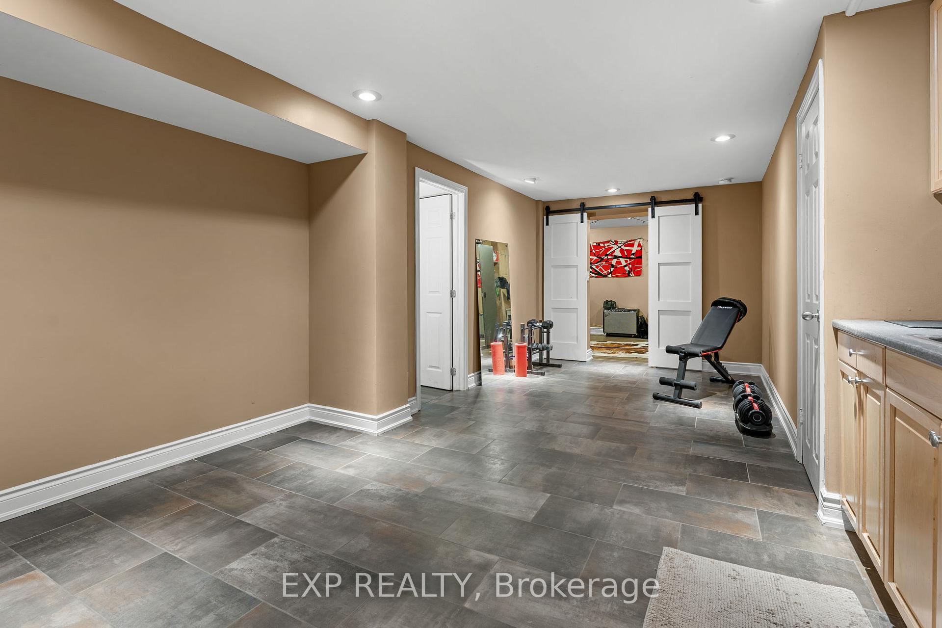 Photo 38 of 20 Malaren Road, Vaughan, Maple — HOMEH