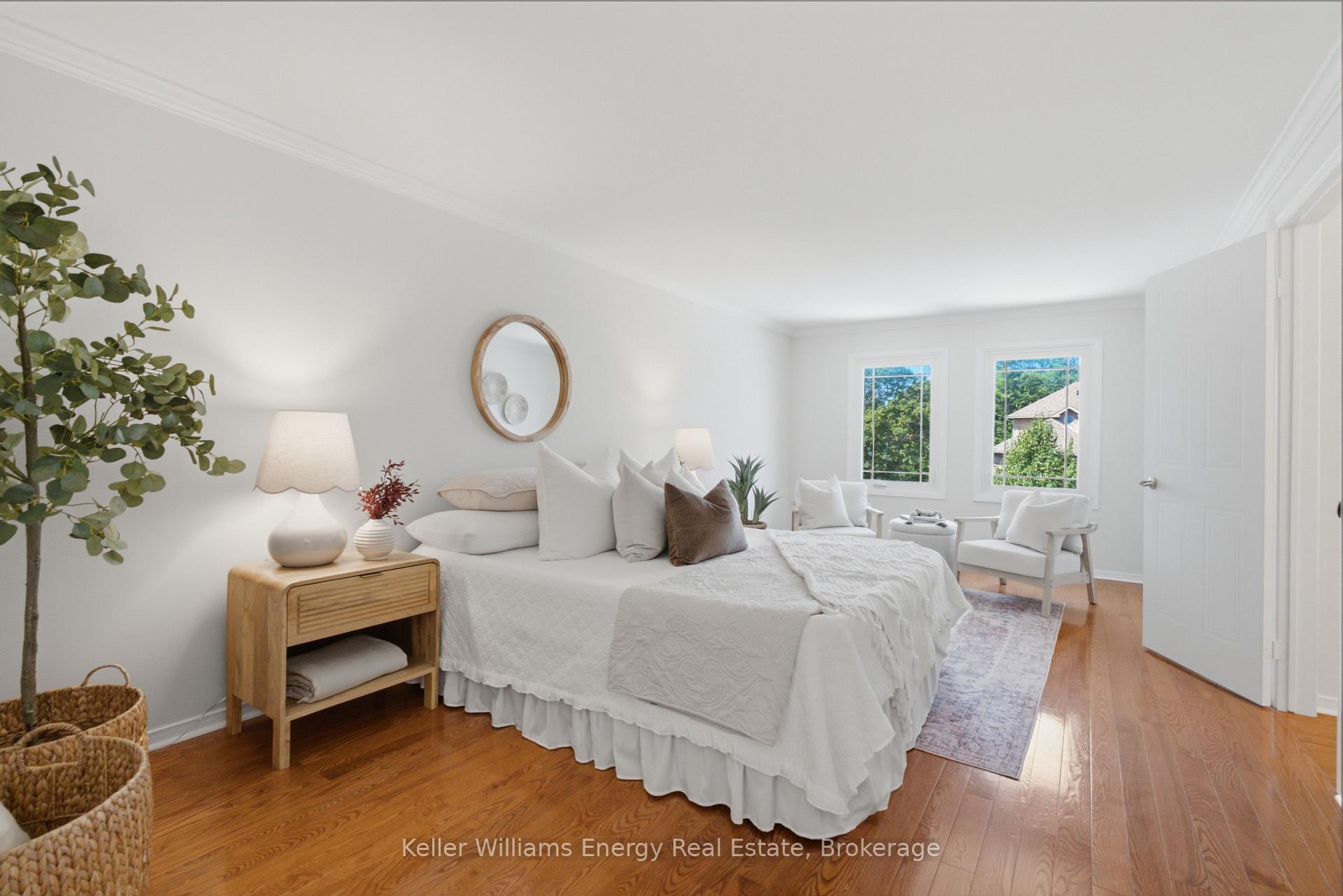 Photo 22 of 21 Rotherglen Road N, Ajax, Central West — HOMEH