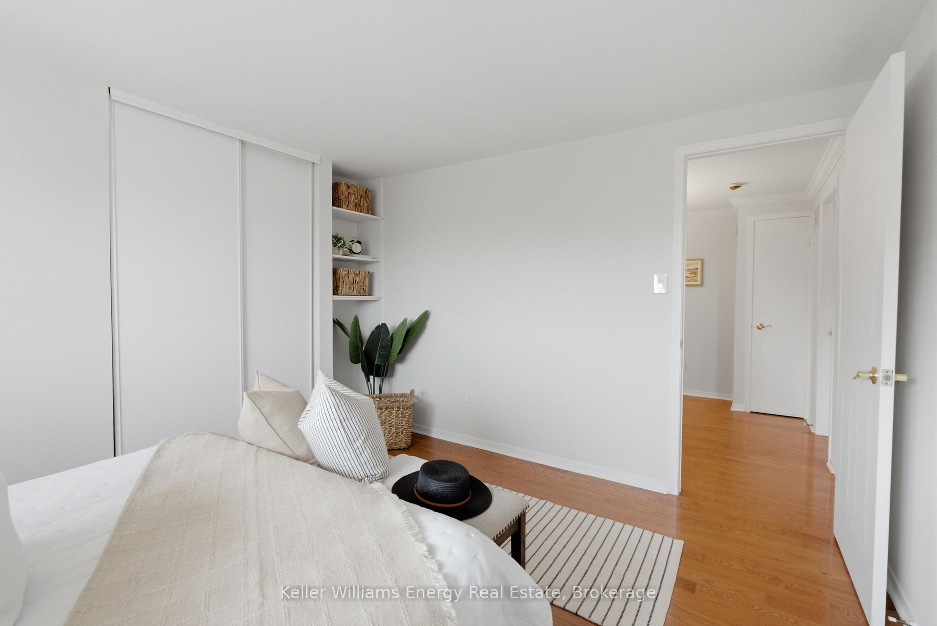 Photo 27 of 21 Rotherglen Road N, Ajax, Central West — HOMEH