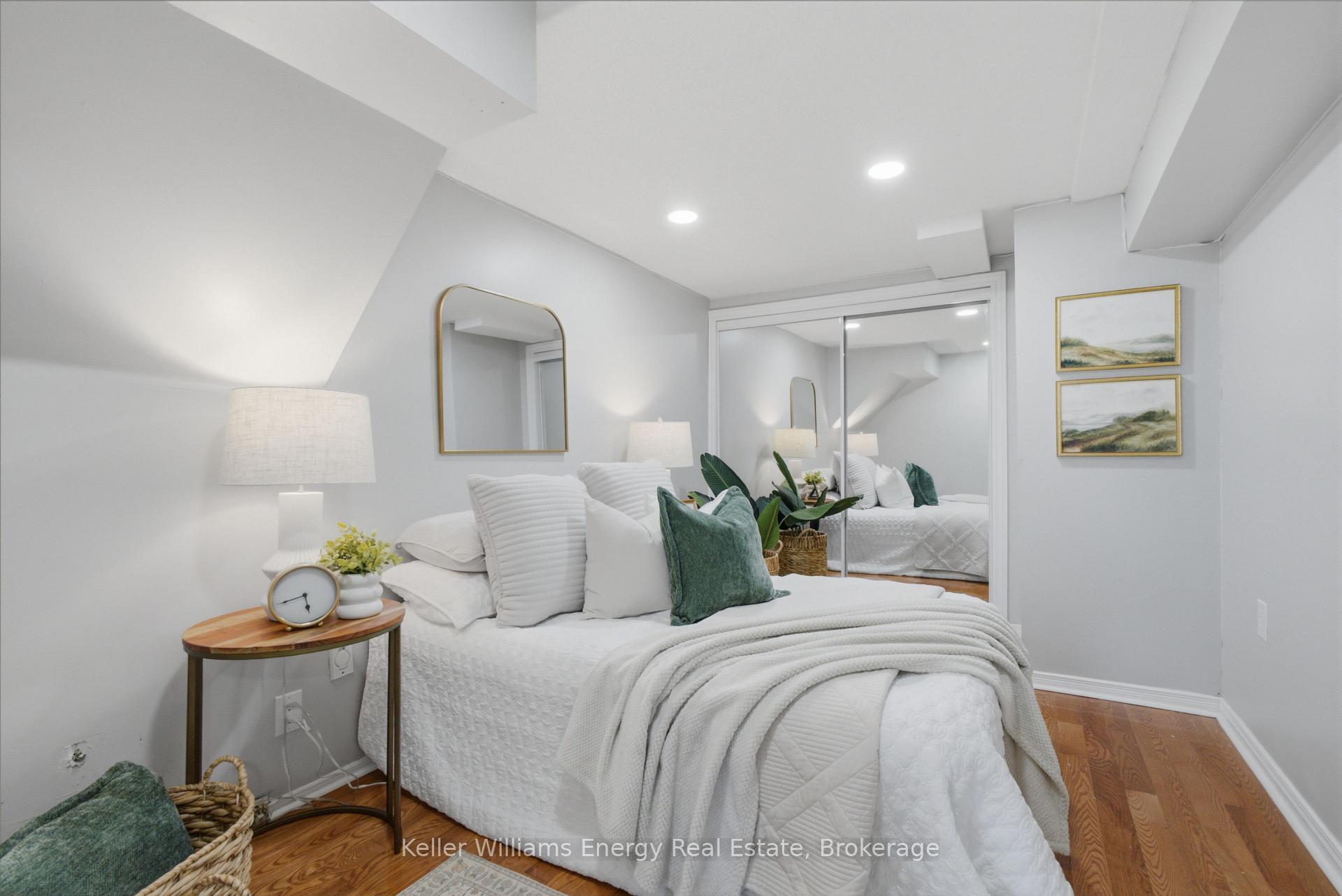 Photo 38 of 21 Rotherglen Road N, Ajax, Central West — HOMEH