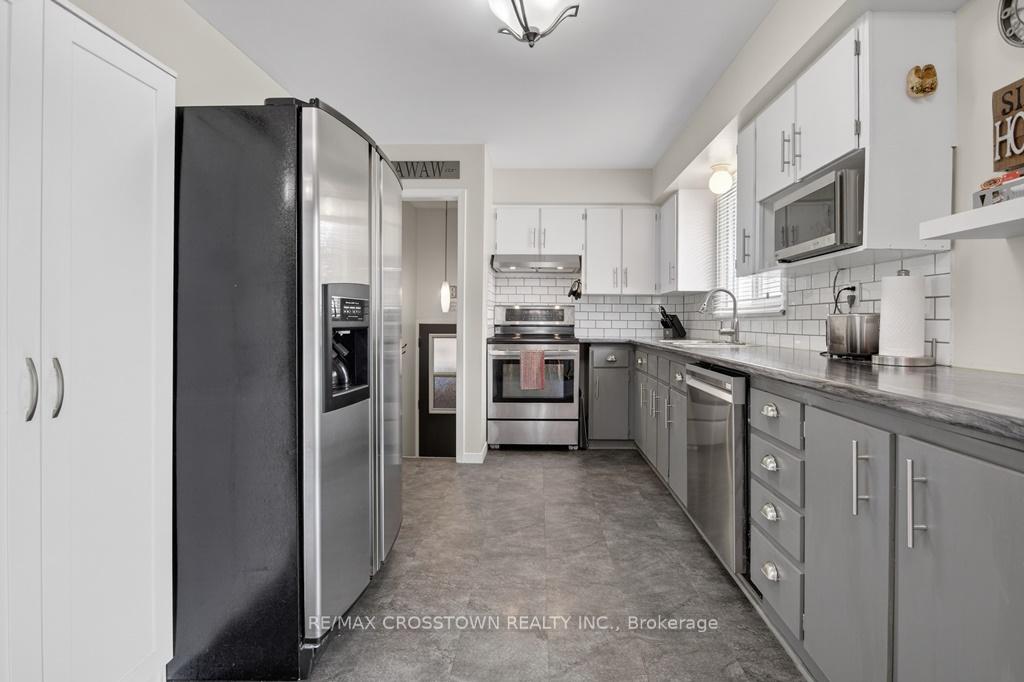 Photo 7 of 15 Smallman Drive, Wasaga Beach — HOMEH
