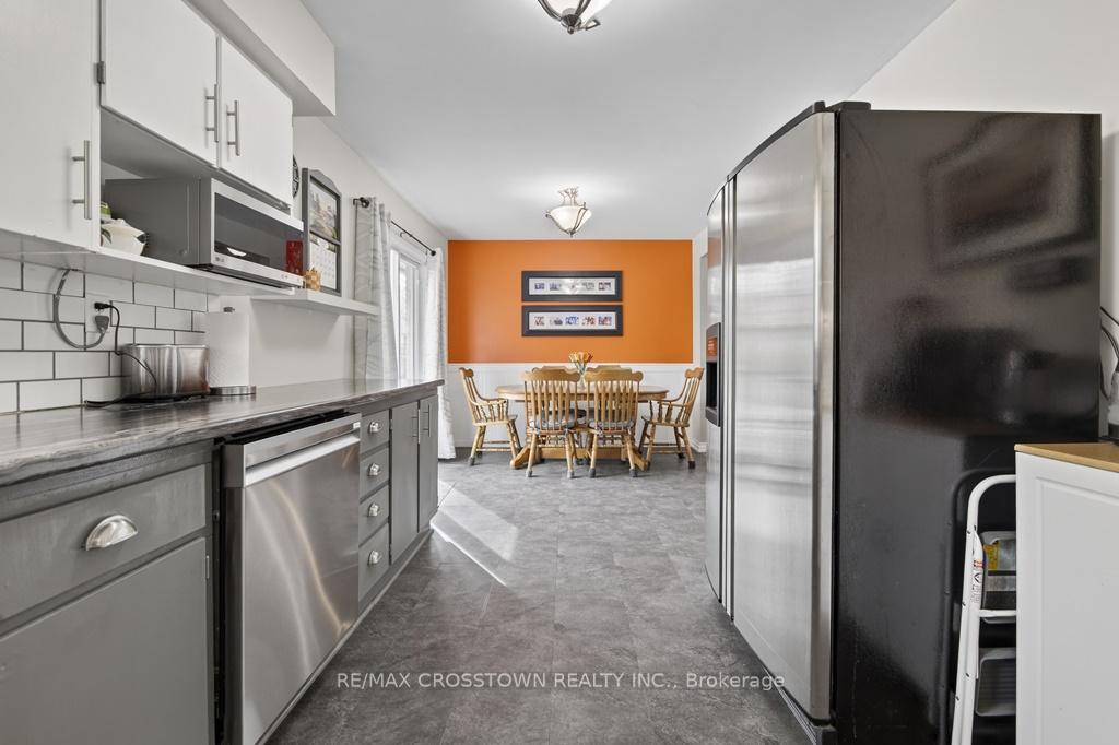Photo 9 of 15 Smallman Drive, Wasaga Beach — HOMEH