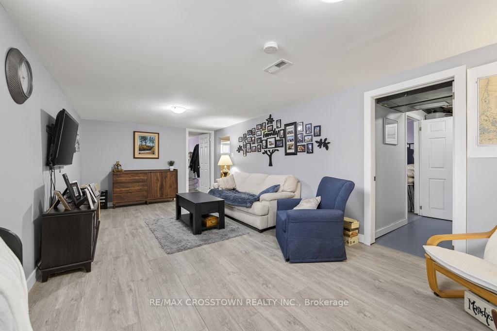 Photo 18 of 15 Smallman Drive, Wasaga Beach — HOMEH