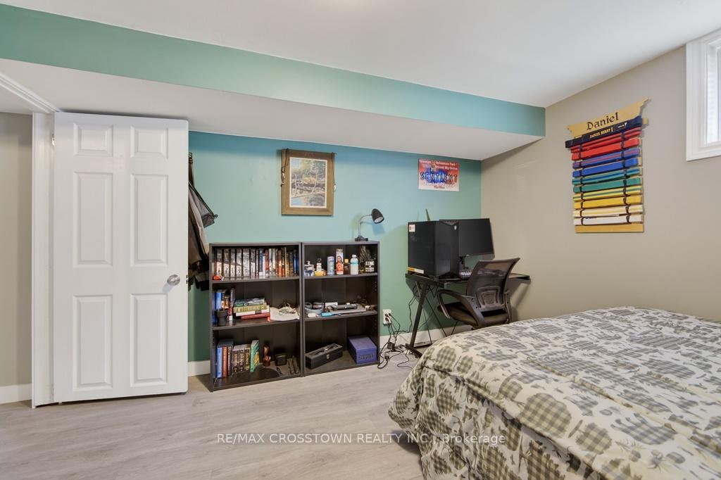 Photo 23 of 15 Smallman Drive, Wasaga Beach — HOMEH