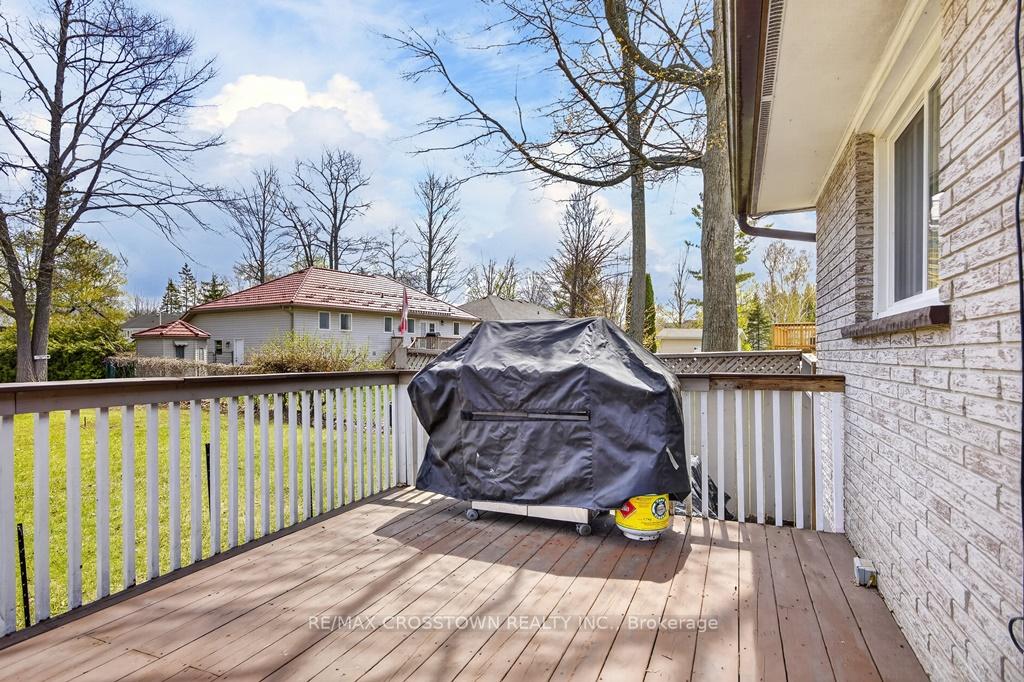 Photo 32 of 15 Smallman Drive, Wasaga Beach — HOMEH