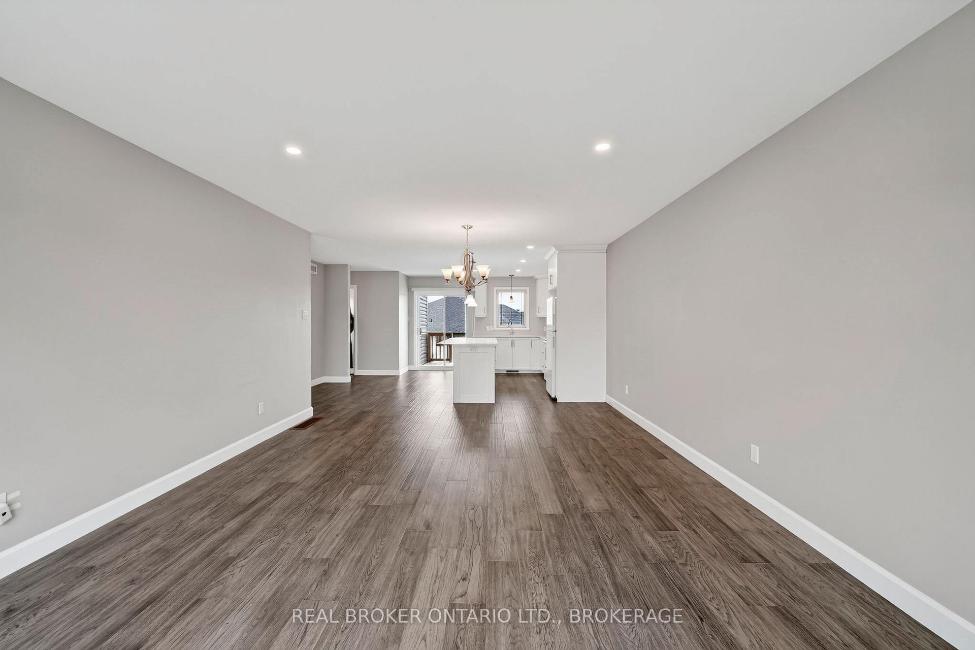 Photo 8 of 2199 Burke Avenue, Cornwall, Cornwall — HOMEH