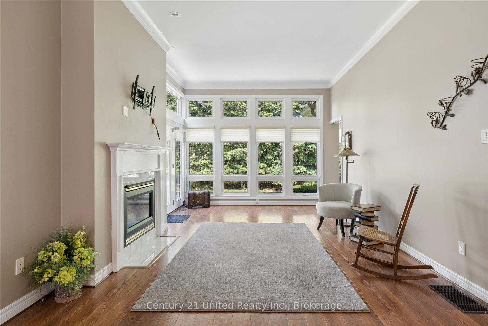 Photo 8 of Unit 11, 1850 Cherryhill Road, Peterborough, Monaghan Ward 2 — HOMEH