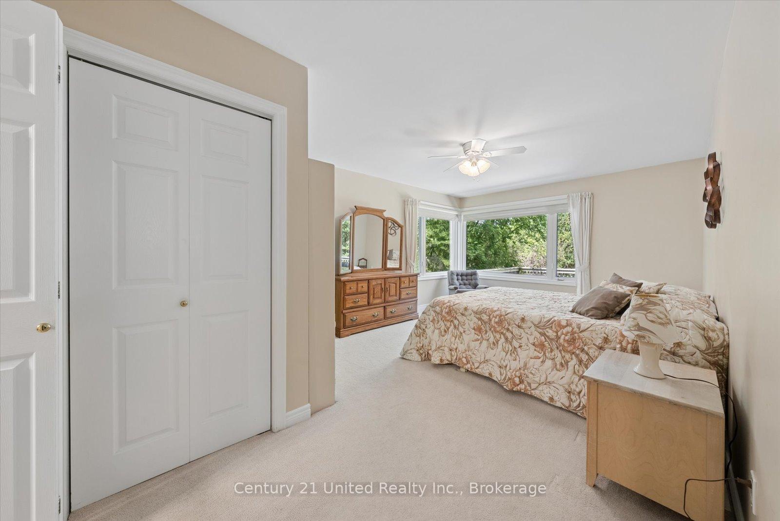 Photo 23 of Unit 11, 1850 Cherryhill Road, Peterborough, Monaghan Ward 2 — HOMEH