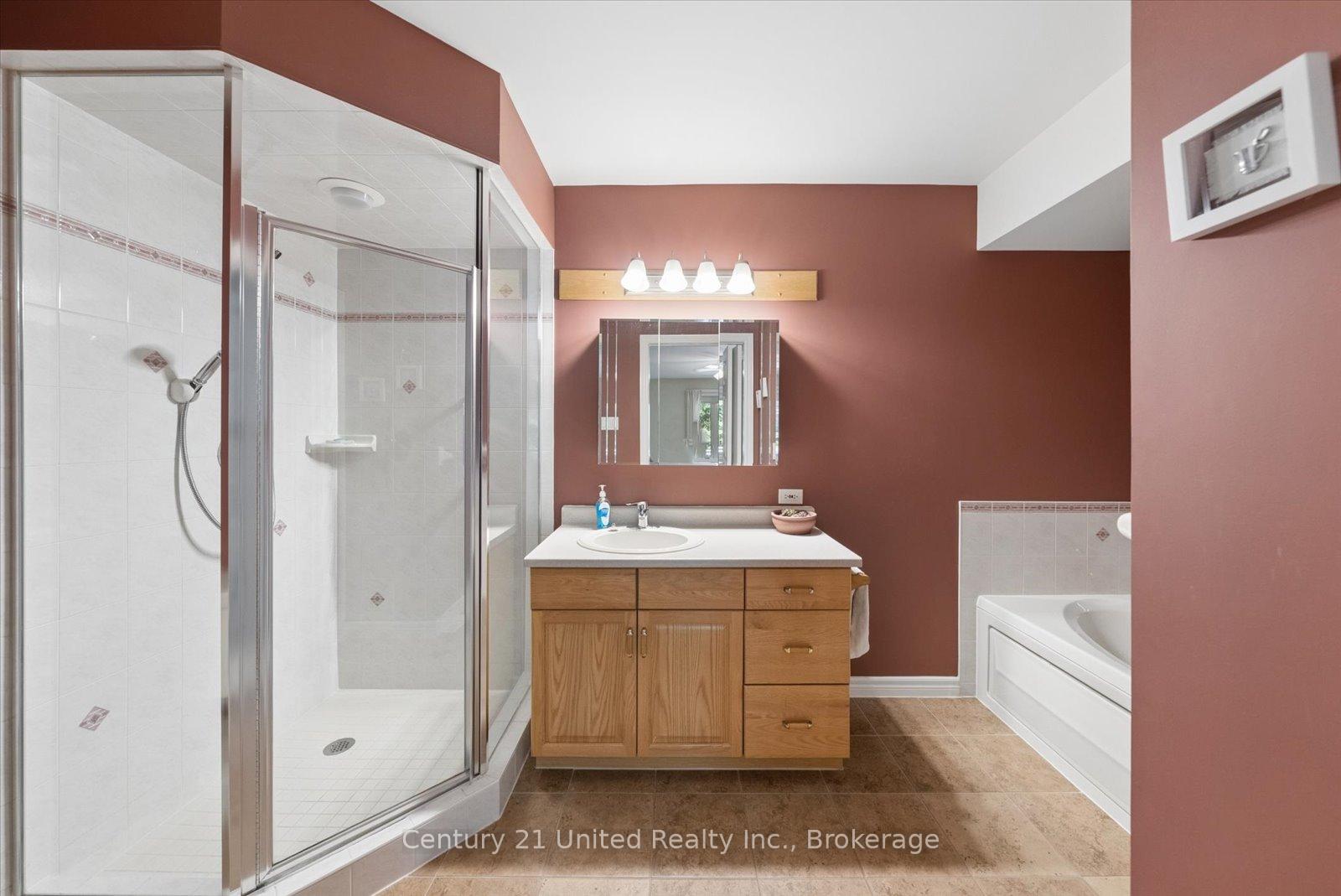 Photo 26 of Unit 11, 1850 Cherryhill Road, Peterborough, Monaghan Ward 2 — HOMEH