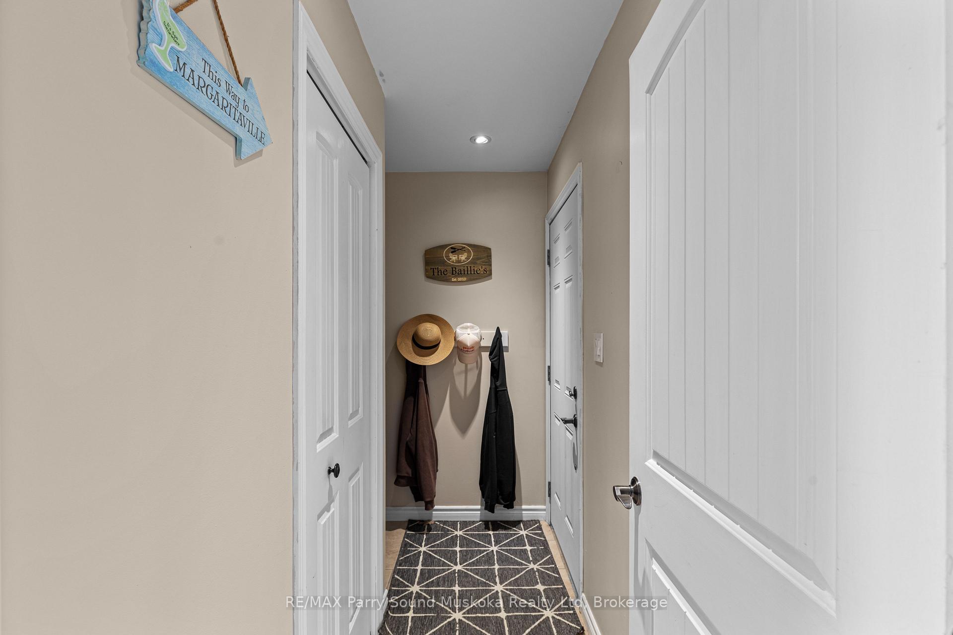 Photo 9 of 5 Eagle Ridge Lane, McDougall — HOMEH