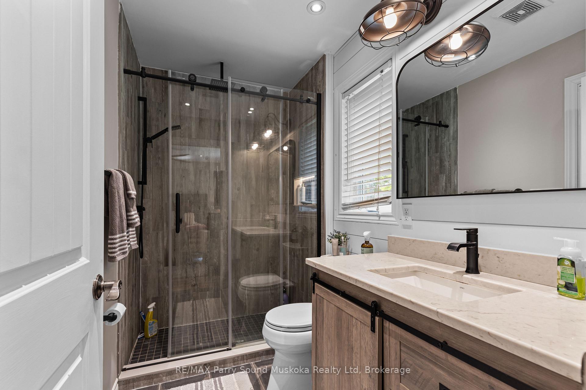 Photo 10 of 5 Eagle Ridge Lane, McDougall — HOMEH