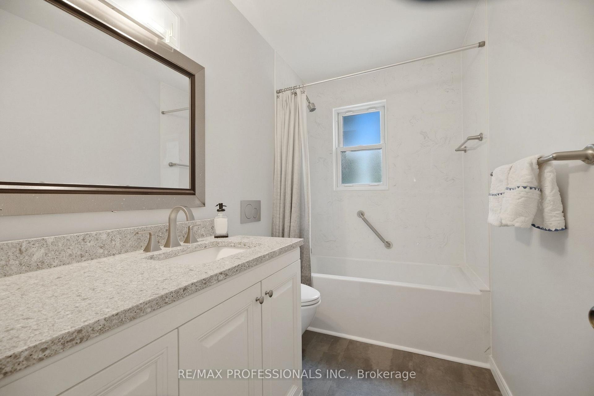 Photo 14 of 580 Exbury Crescent, Mississauga, Mineola — HOMEH