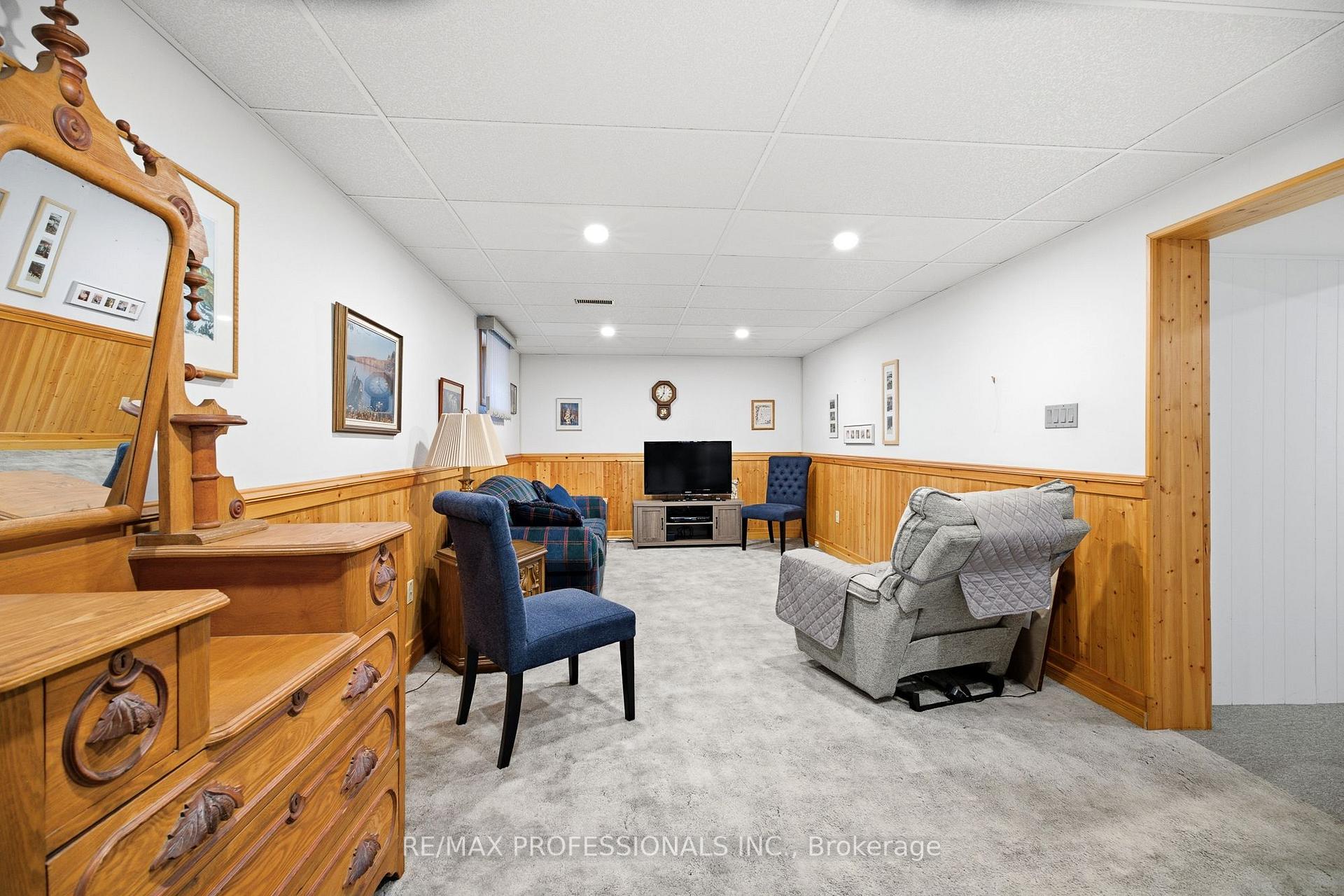 Photo 19 of 580 Exbury Crescent, Mississauga, Mineola — HOMEH