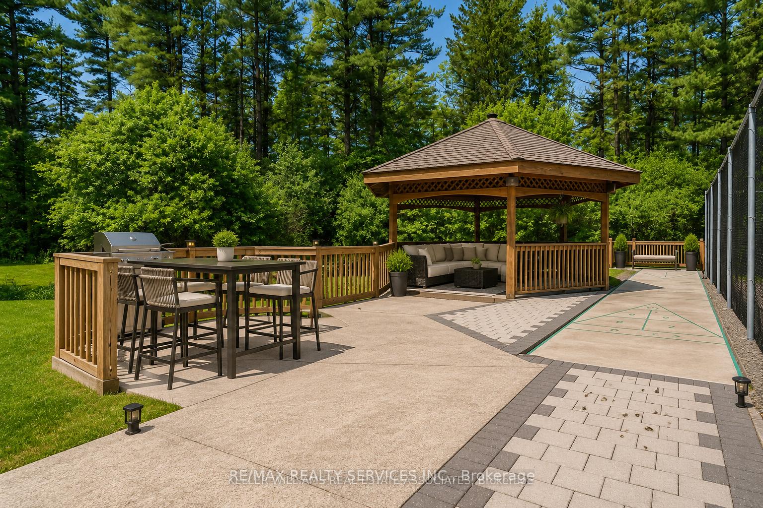 Photo 41 of Unit 107, 20 McFarlane Drive, Halton Hills, Georgetown — HOMEH