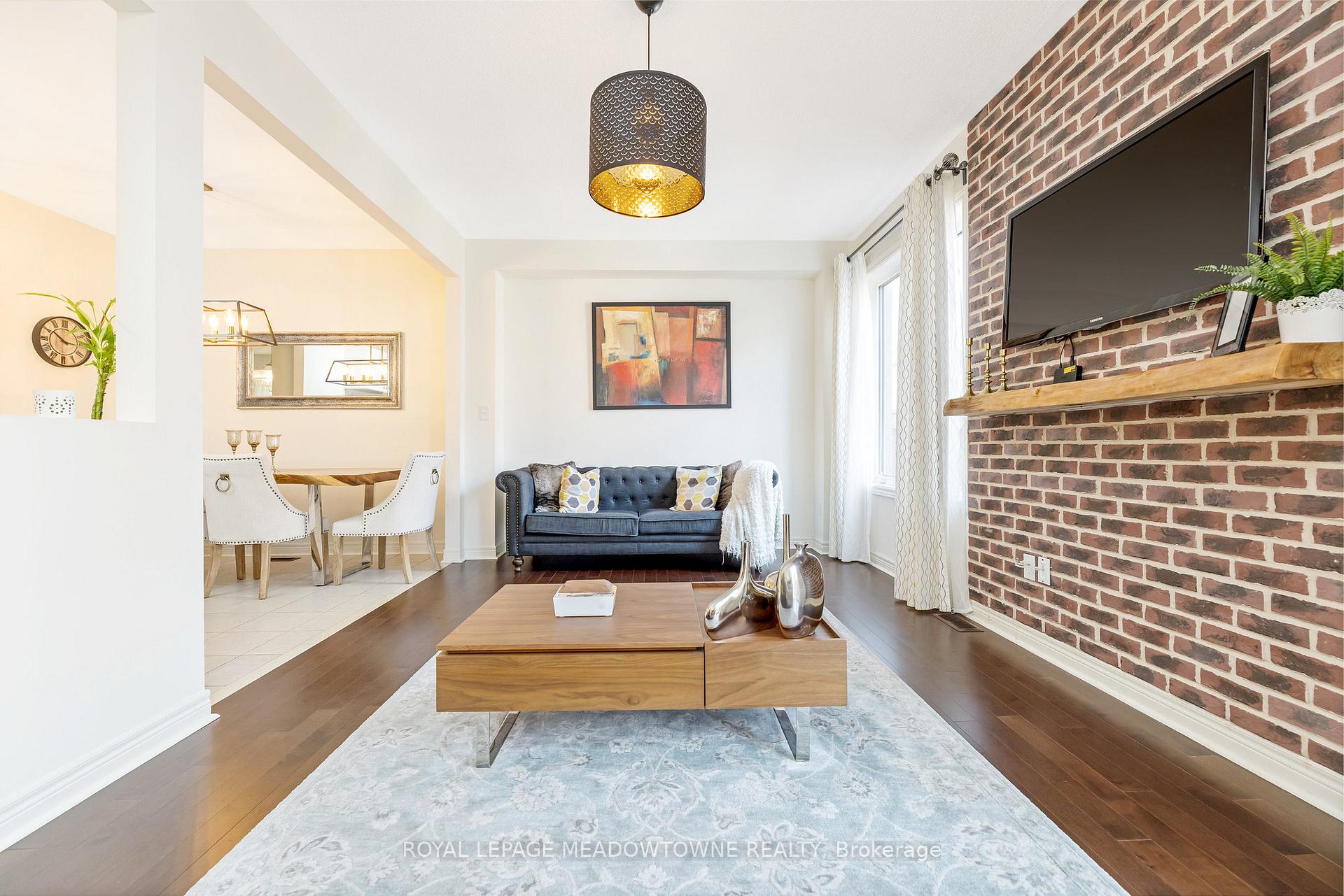 Photo 12 of 507 Bessborough Drive, Milton, Harrison — HOMEH