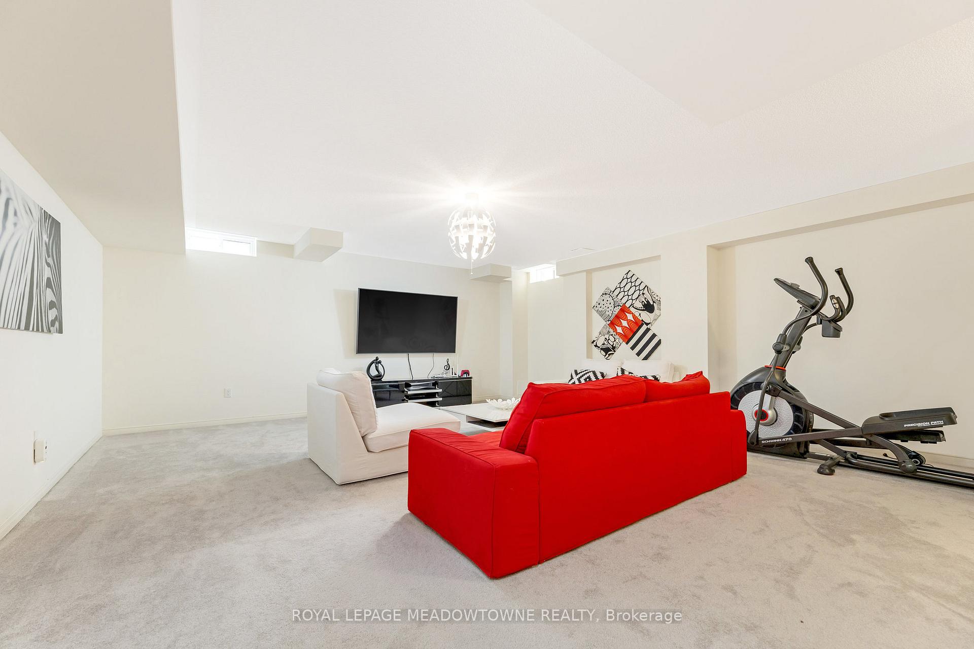 Photo 28 of 507 Bessborough Drive, Milton, Harrison — HOMEH