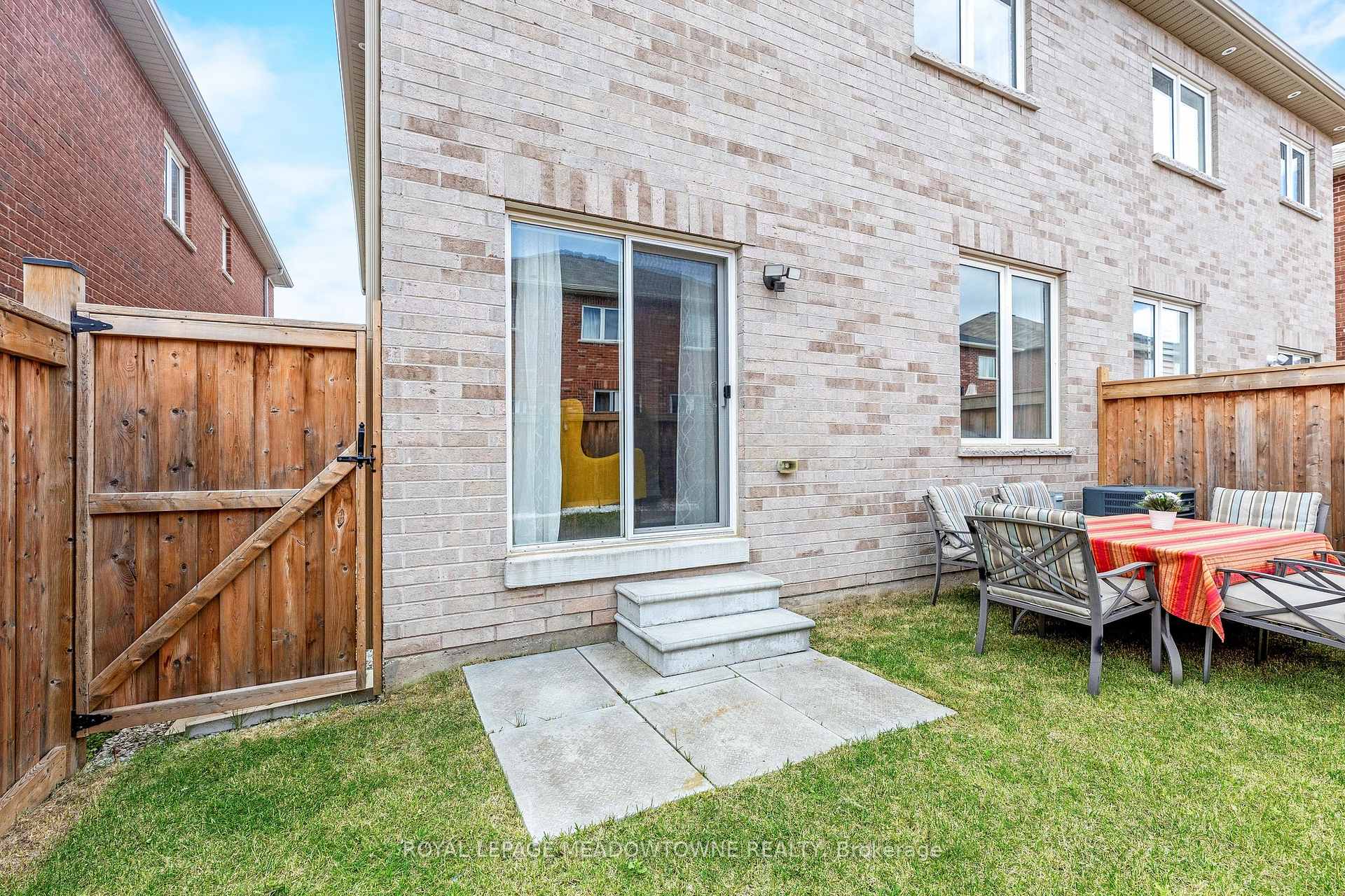 Photo 31 of 507 Bessborough Drive, Milton, Harrison — HOMEH