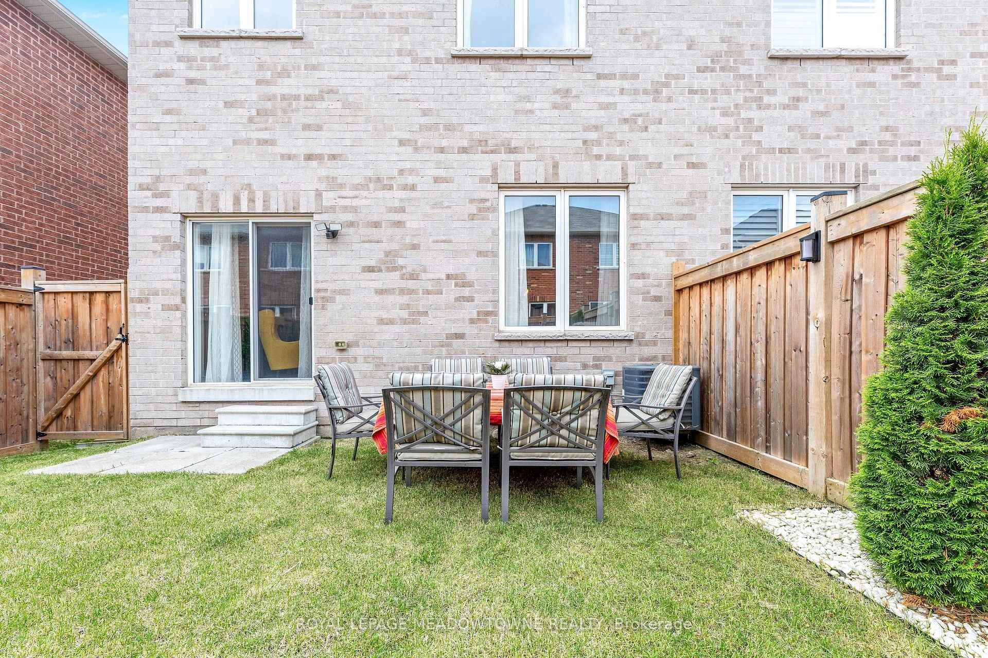 Photo 33 of 507 Bessborough Drive, Milton, Harrison — HOMEH