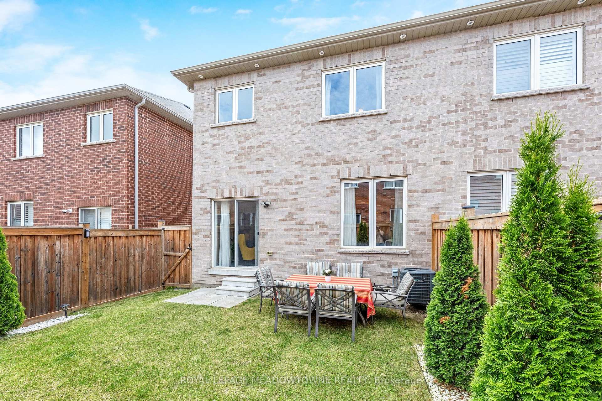Photo 35 of 507 Bessborough Drive, Milton, Harrison — HOMEH