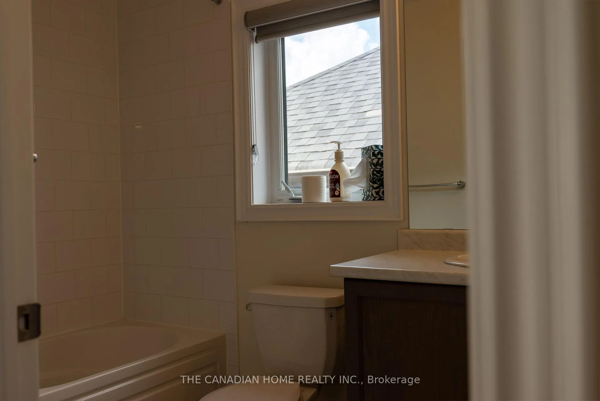Photo 24 of 232 Wilmot Road, Brantford, Empire South — HOMEH