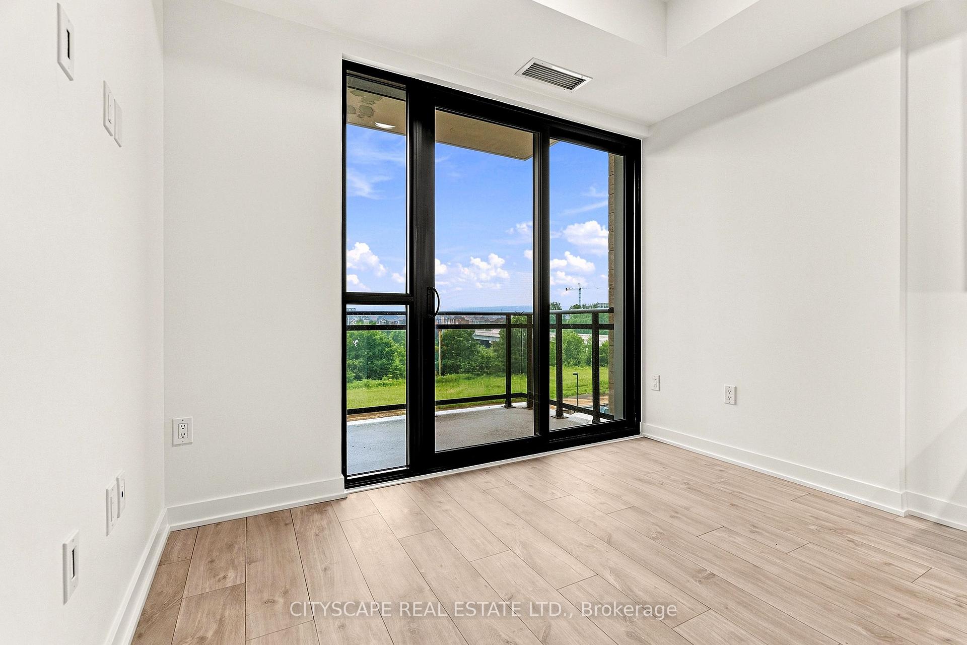Photo 15 of Unit 302, 740 Whitlock Avenue, Milton, Cobban — HOMEH