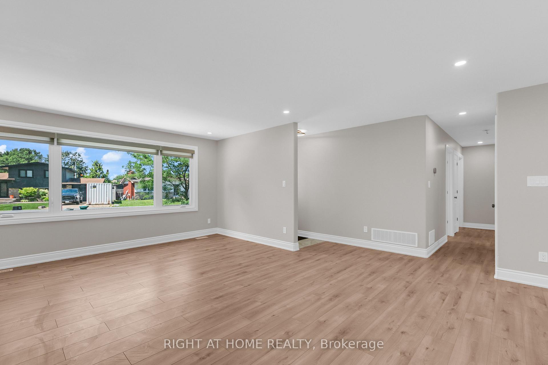 Photo 6 of Unit A, 29 Horner Drive, Ottawa, Lakeview Park — HOMEH