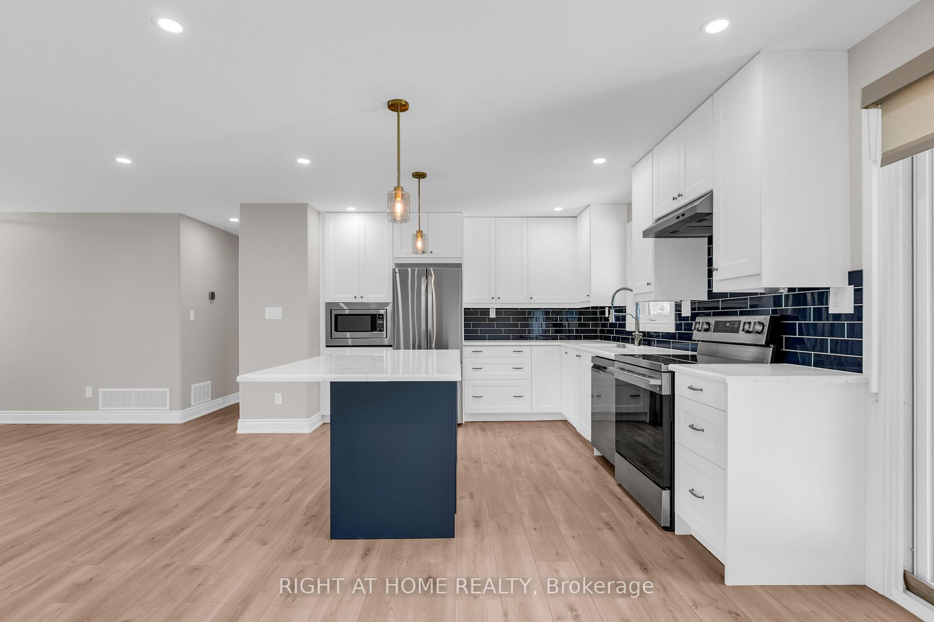 Photo 8 of Unit A, 29 Horner Drive, Ottawa, Lakeview Park — HOMEH