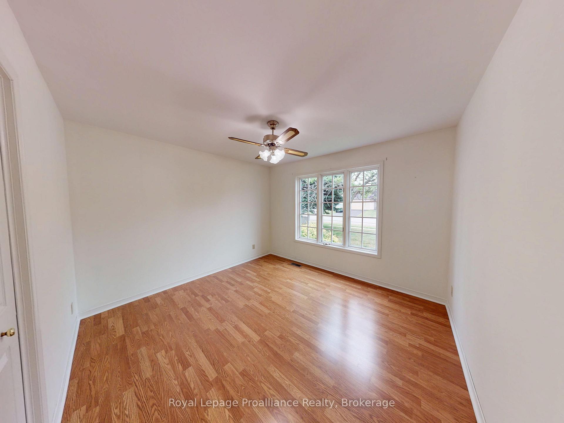 Photo 21 of 88 Westwind Crescent, Prince Edward County, Wellington Ward — HOMEH