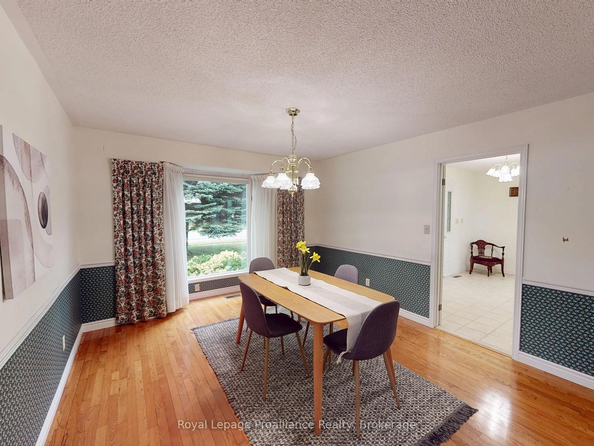 Photo 26 of 88 Westwind Crescent, Prince Edward County, Wellington Ward — HOMEH