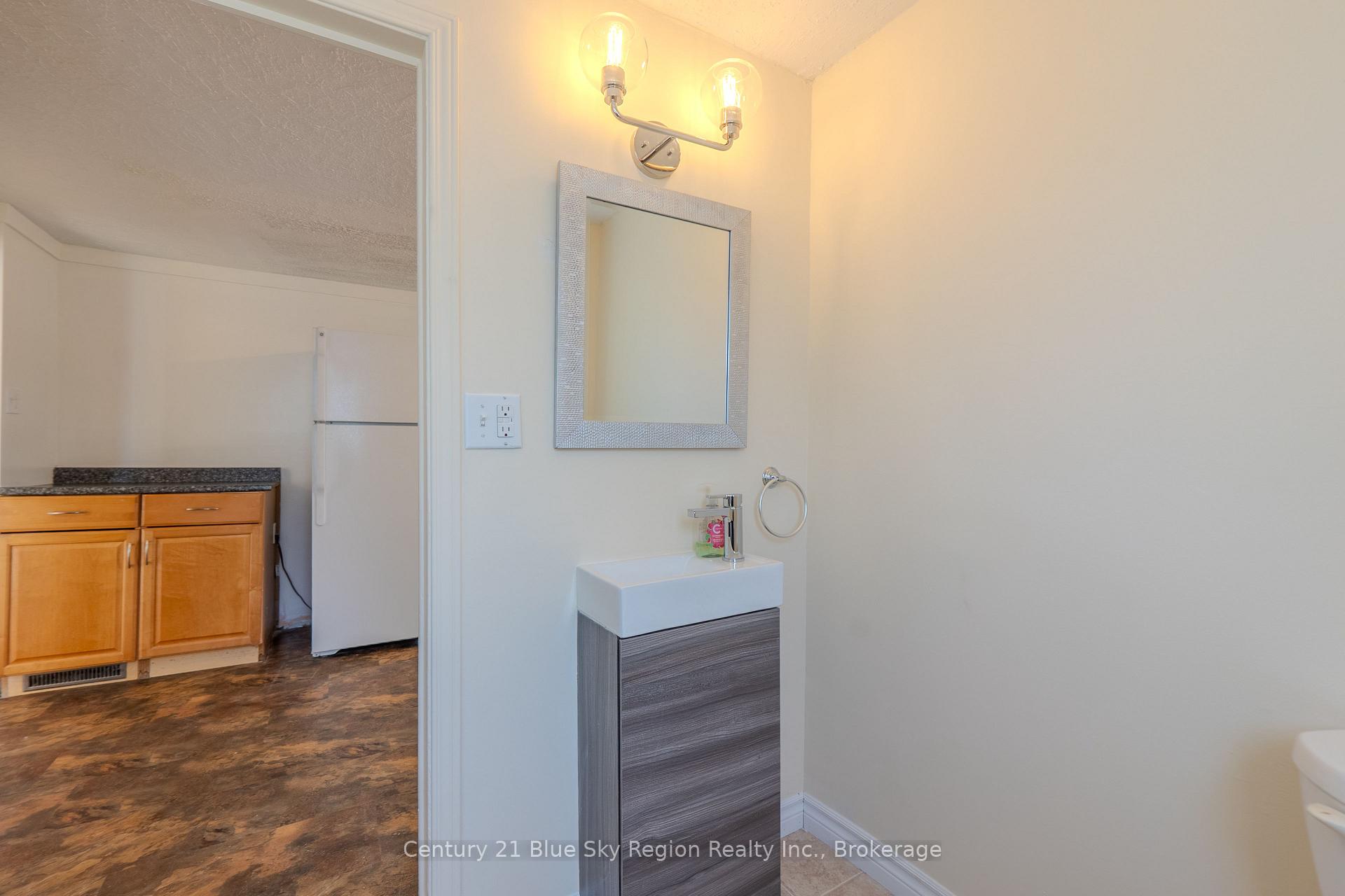 Photo 10 of 18 Pollard Avenue, North Bay, Ferris — HOMEH