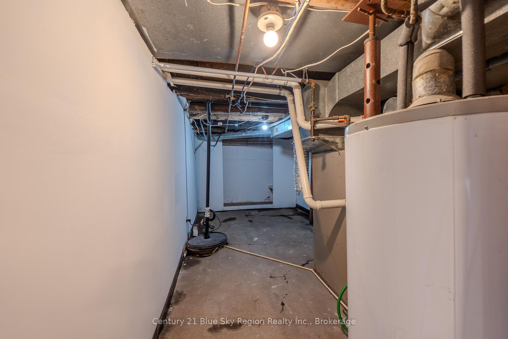 Photo 31 of 18 Pollard Avenue, North Bay, Ferris — HOMEH