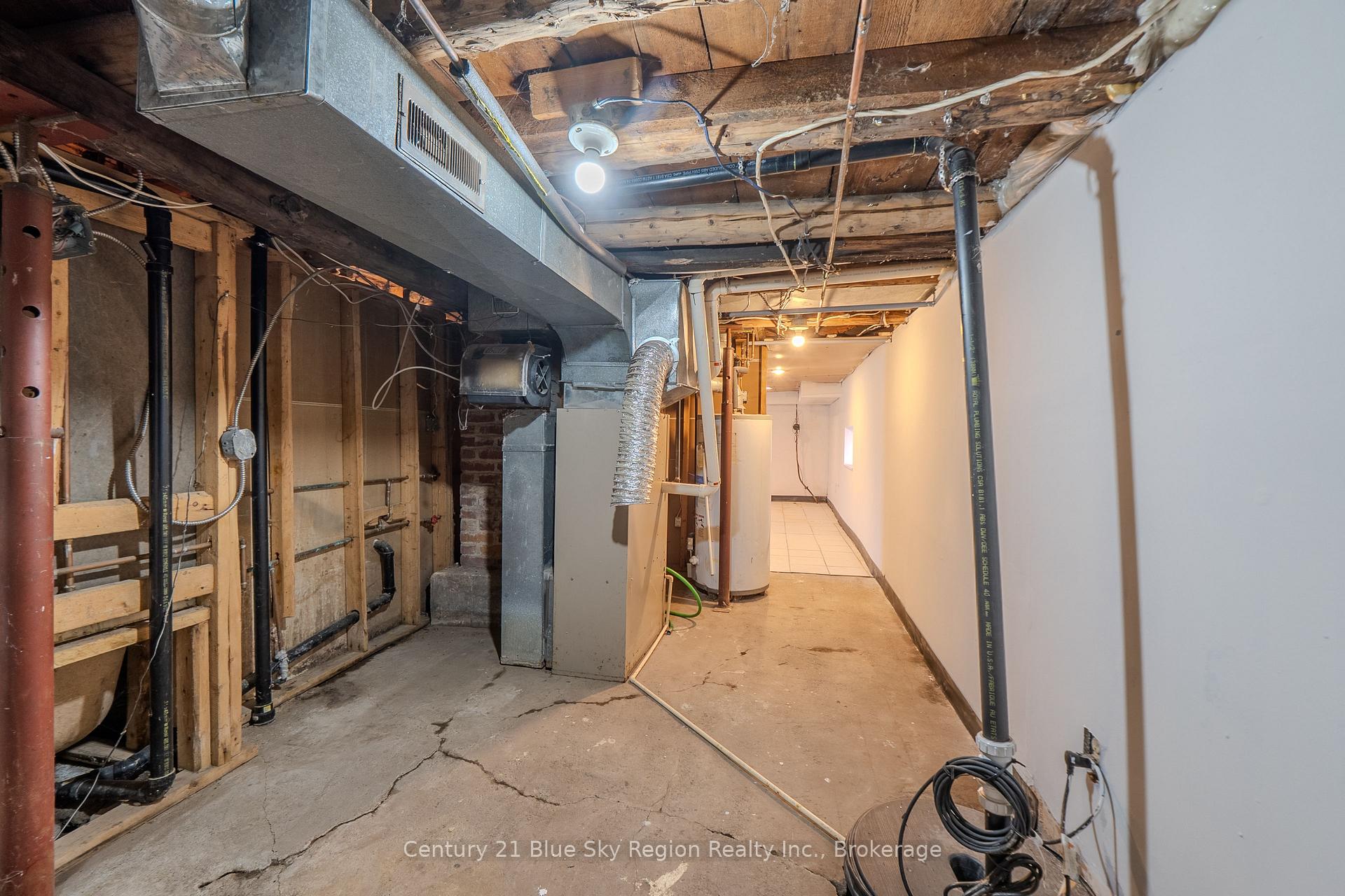 Photo 32 of 18 Pollard Avenue, North Bay, Ferris — HOMEH