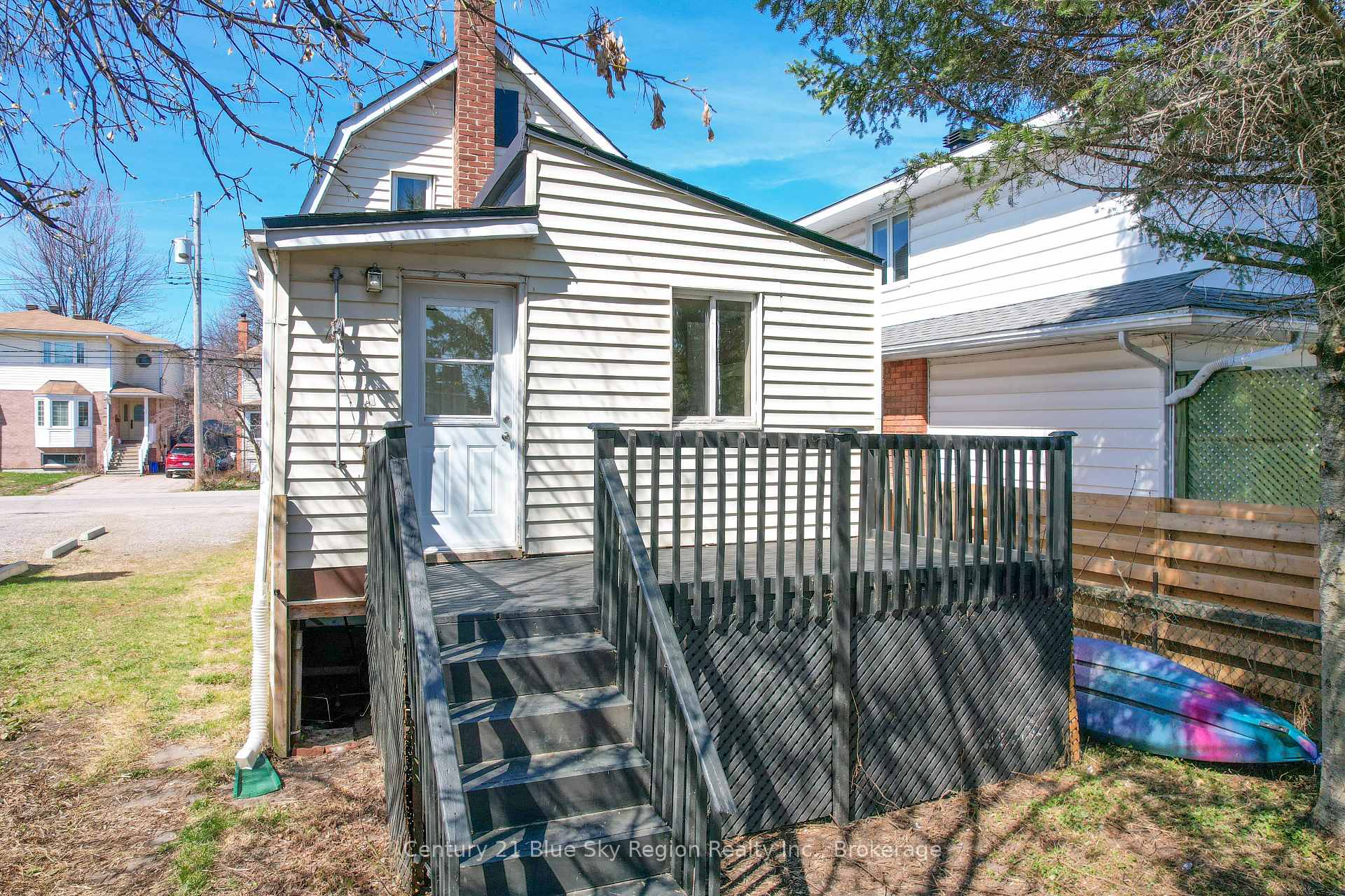 Photo 33 of 18 Pollard Avenue, North Bay, Ferris — HOMEH