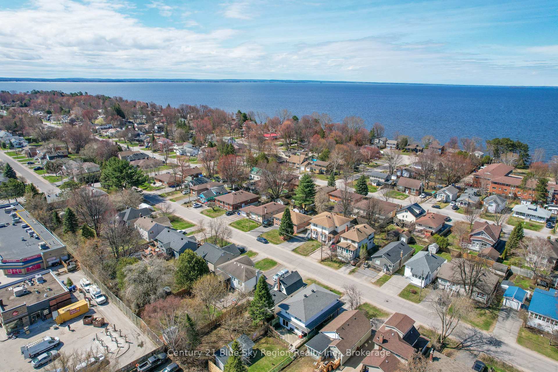 Photo 36 of 18 Pollard Avenue, North Bay, Ferris — HOMEH