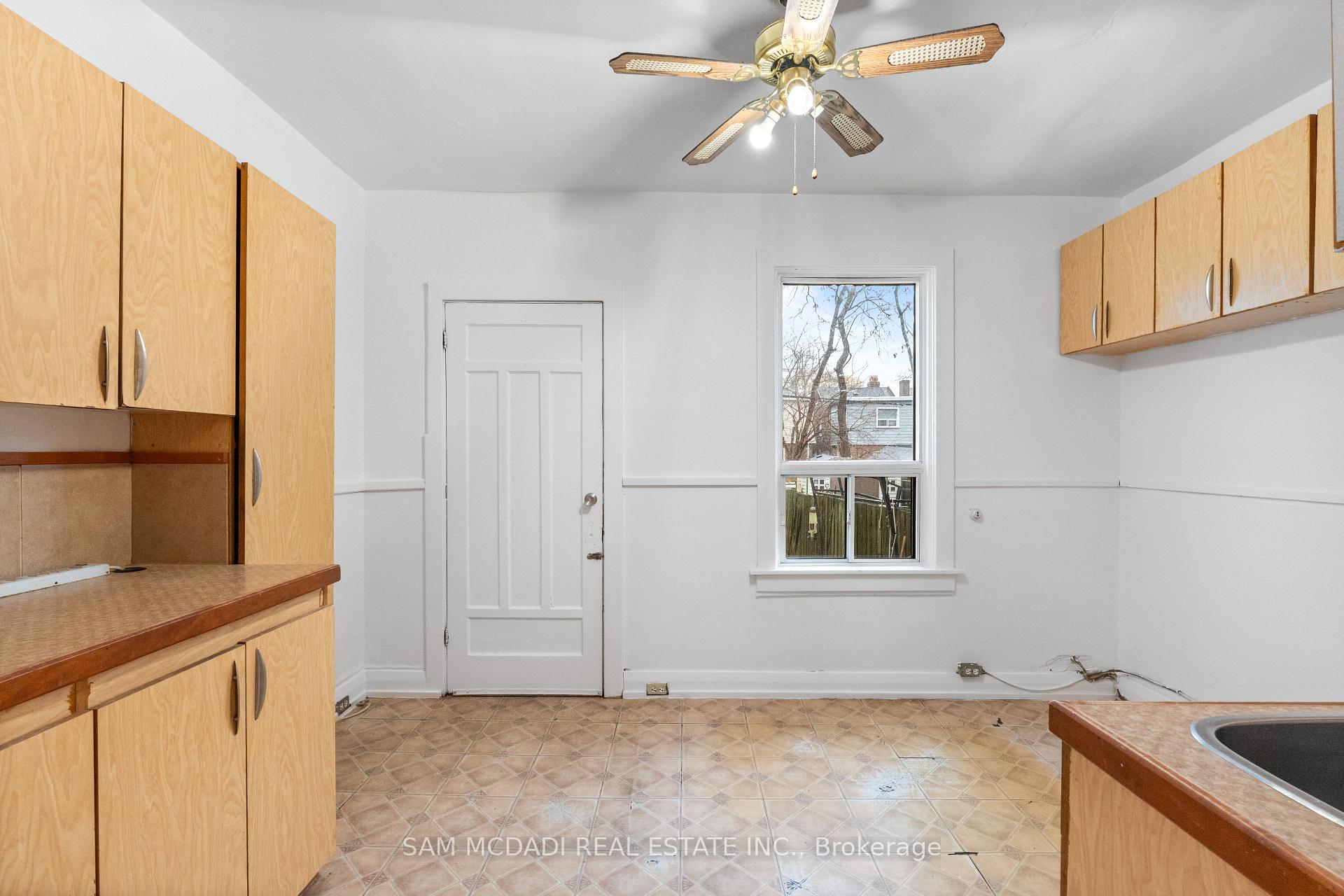 Photo 3 of 259 Milverton Boulevard, Toronto, Danforth — HOMEH